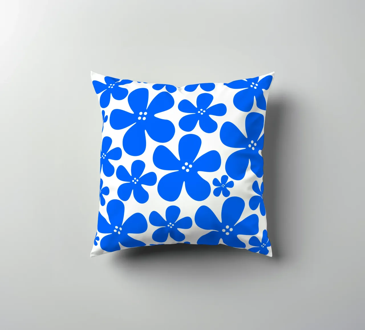 Blue flowers pattern cuscino da baobabprintstore