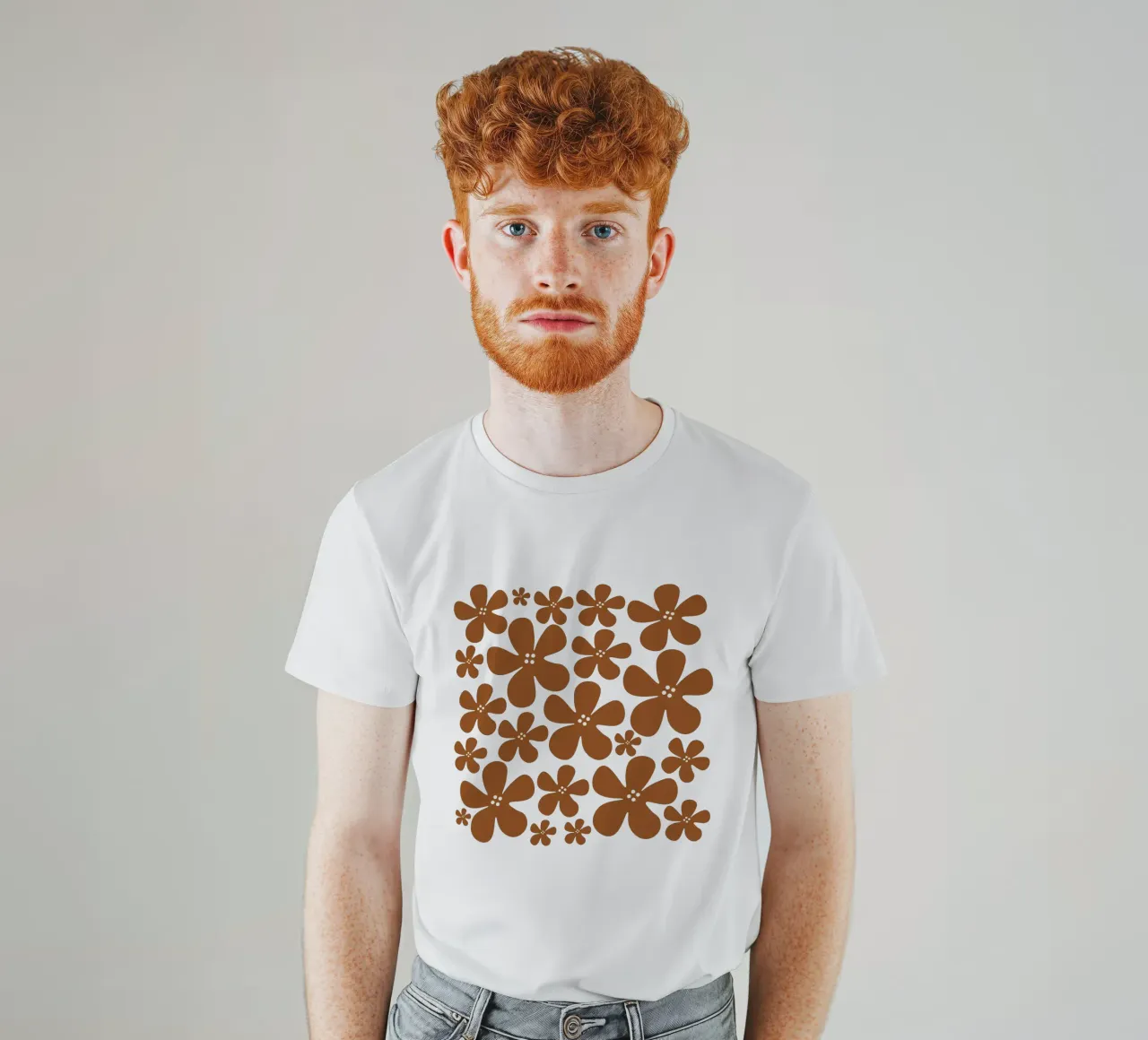 Brown flowers pattern t-shirt da baobabprintstore
