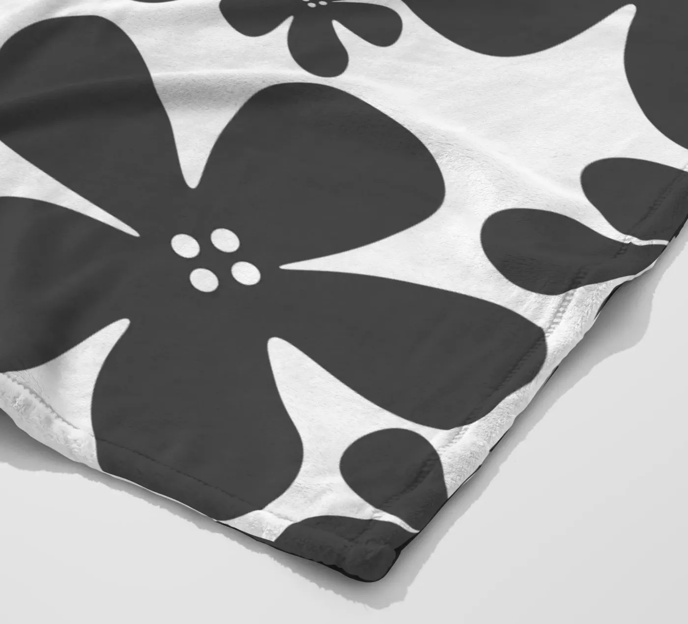 Grey flowers pattern fleecedeken van baobabprintstore