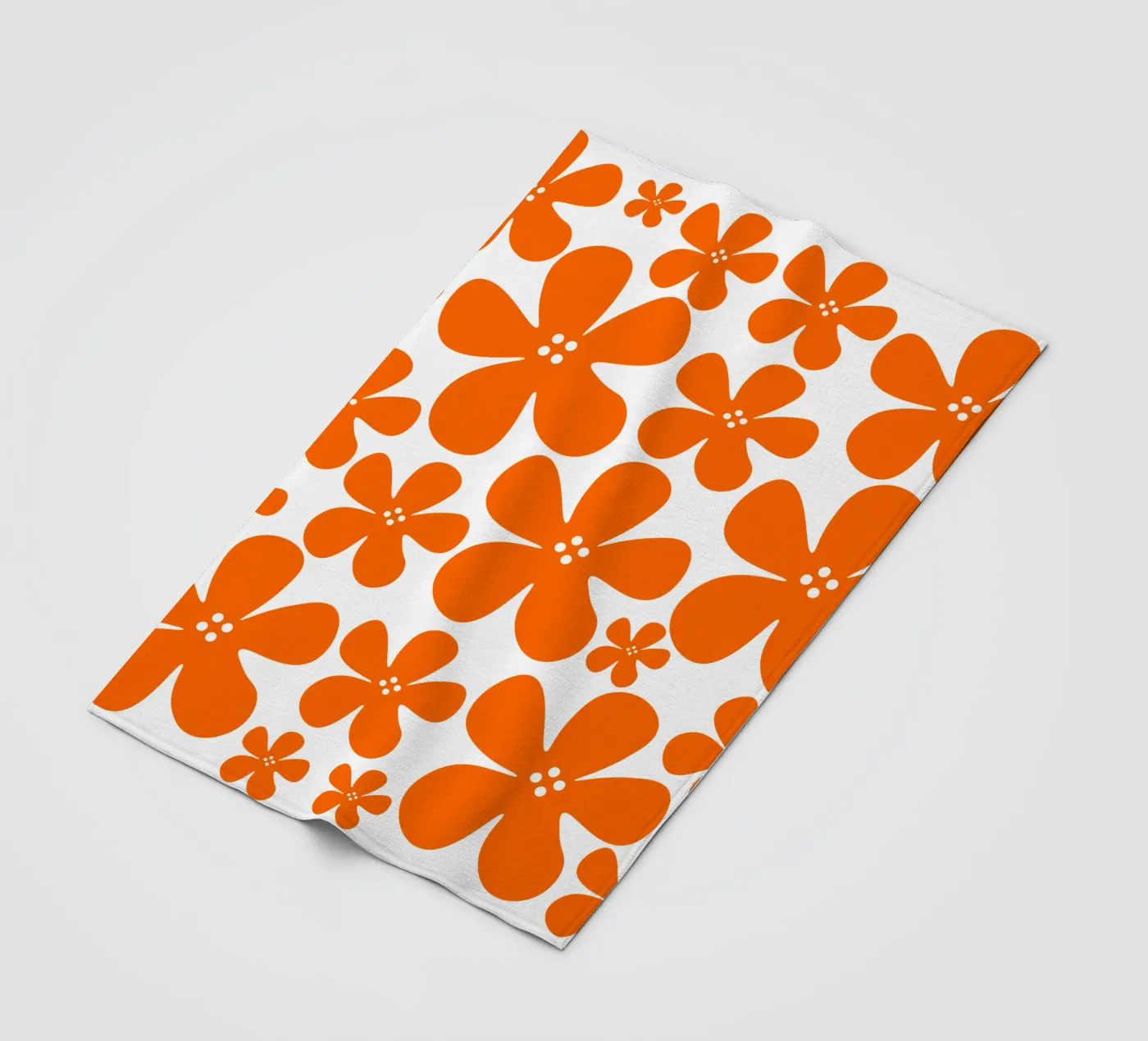 Orange flowers pattern Fleecedecke von baobabprintstore