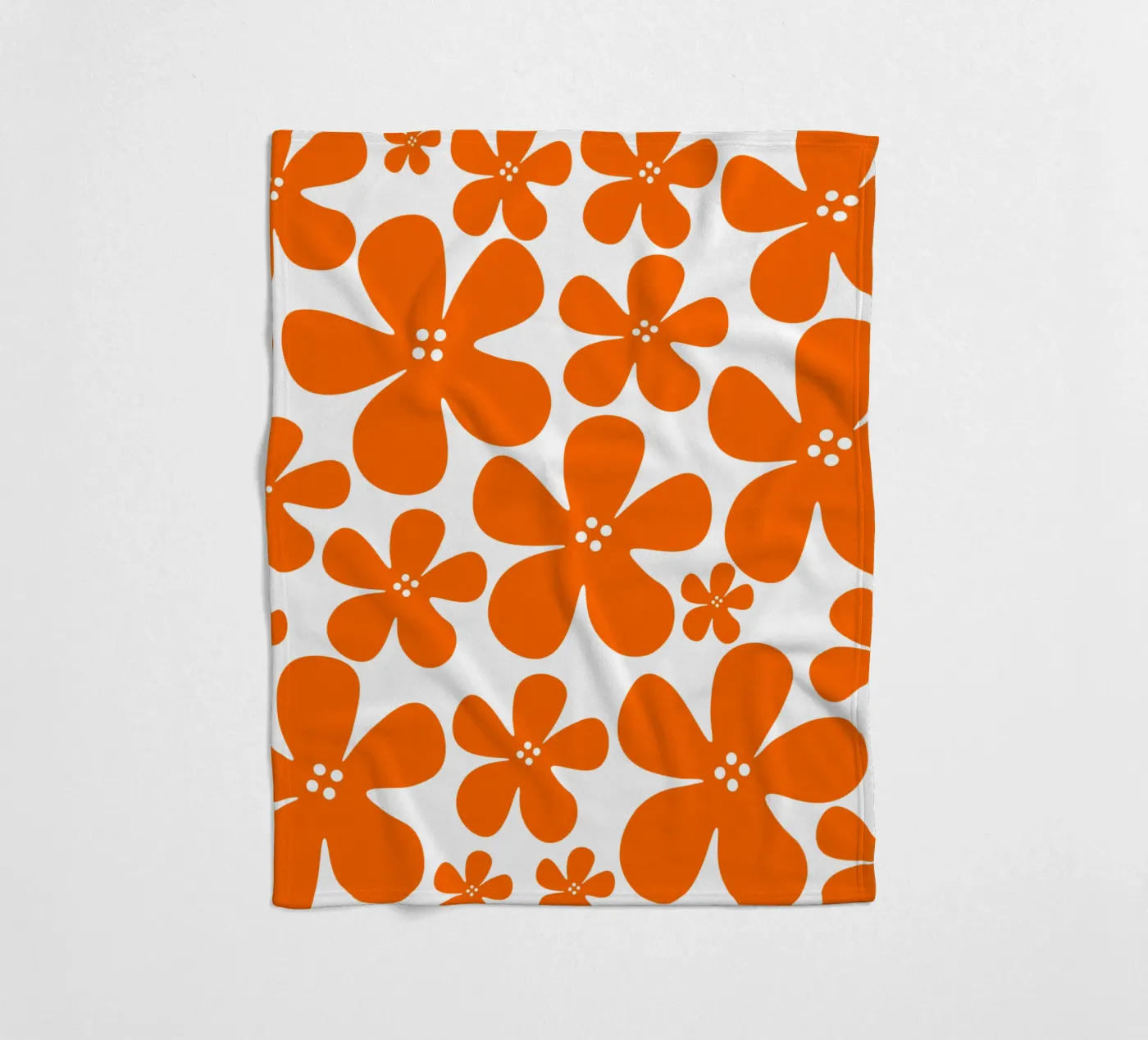 Orange flowers pattern Fleecedecke von baobabprintstore