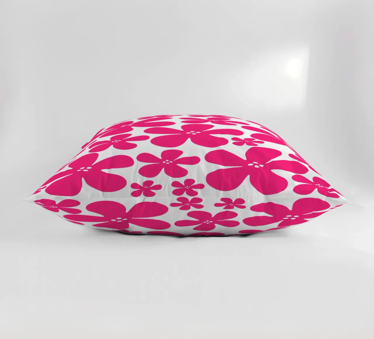 Pink flowers pattern cuscino da baobabprintstore