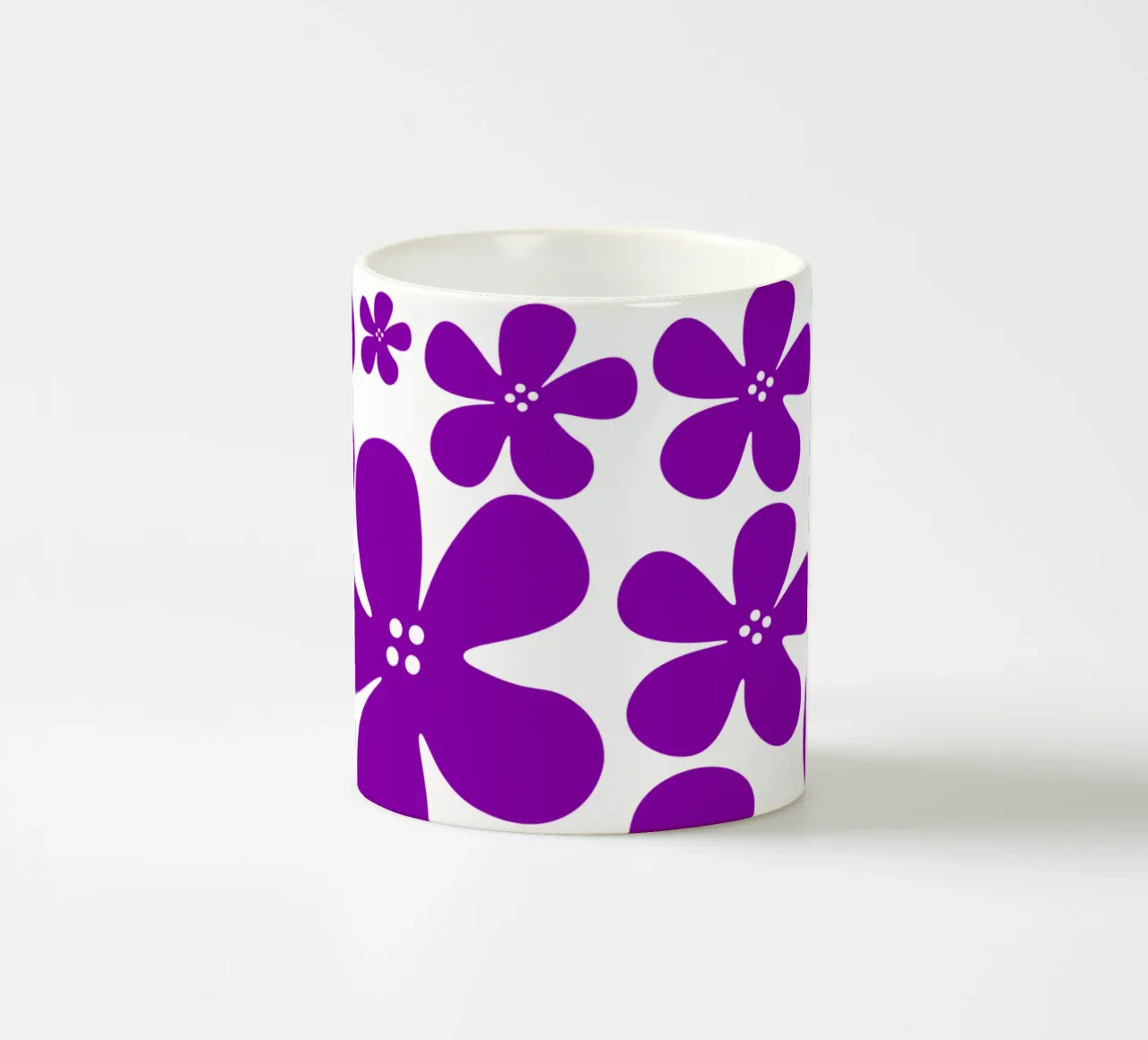 Purple flowers pattern tazza in ceramica da baobabprintstore