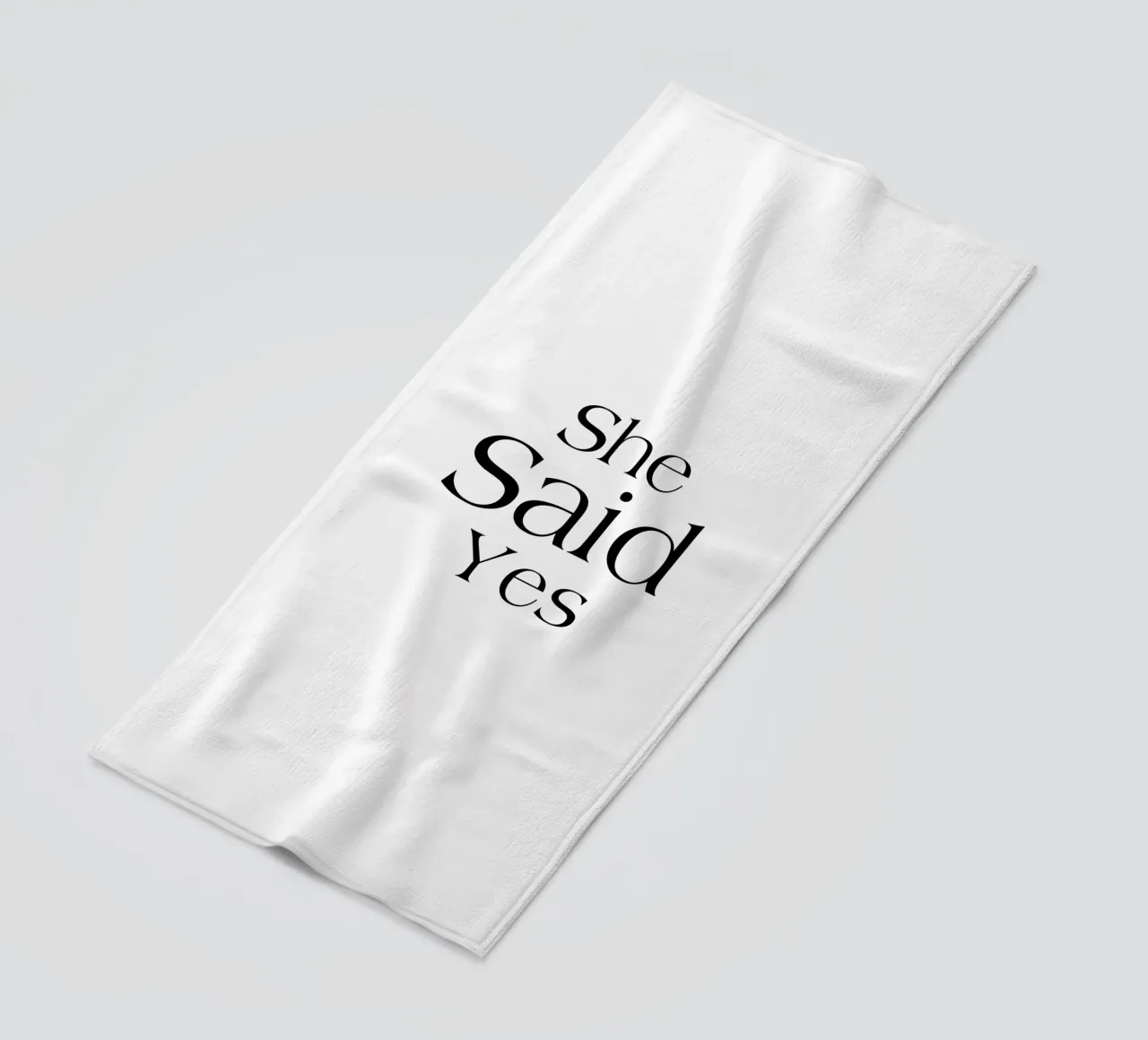 She Said Yes Tipografia semplice telo mare da YV TYPOGRAPHY
