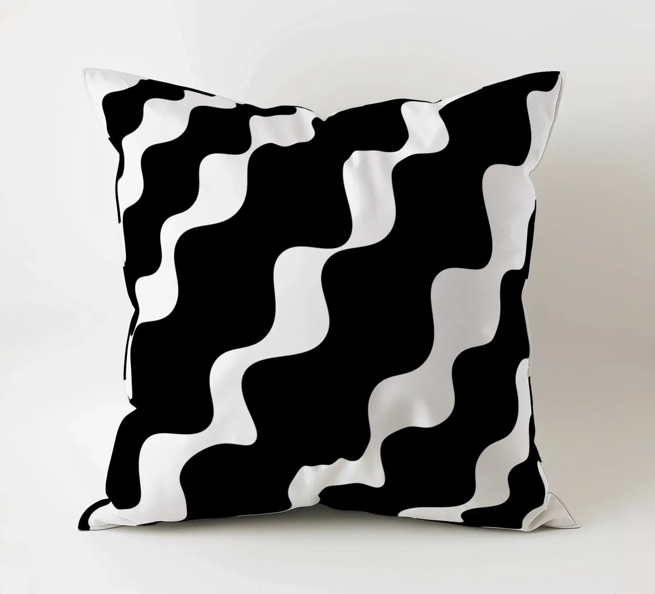 Black slanting waves cuscino da baobabprintstore