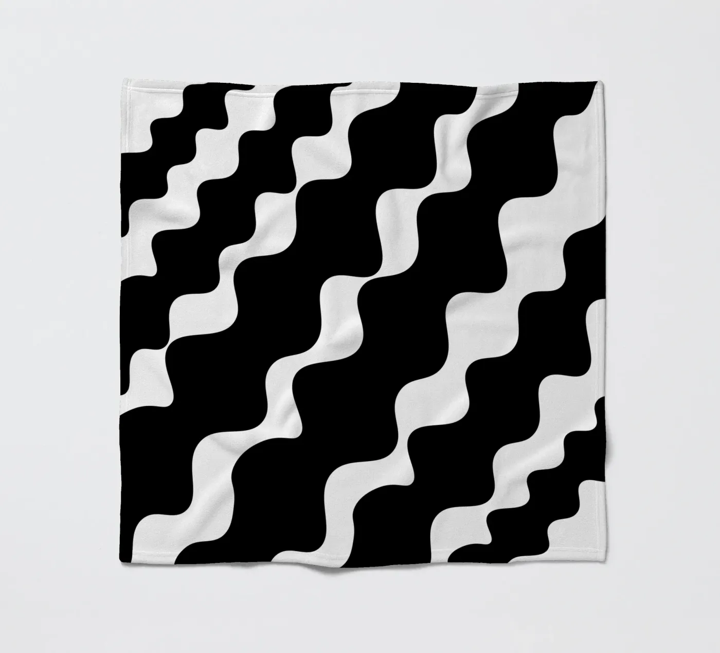 Black slanting waves Fleecedecke von baobabprintstore