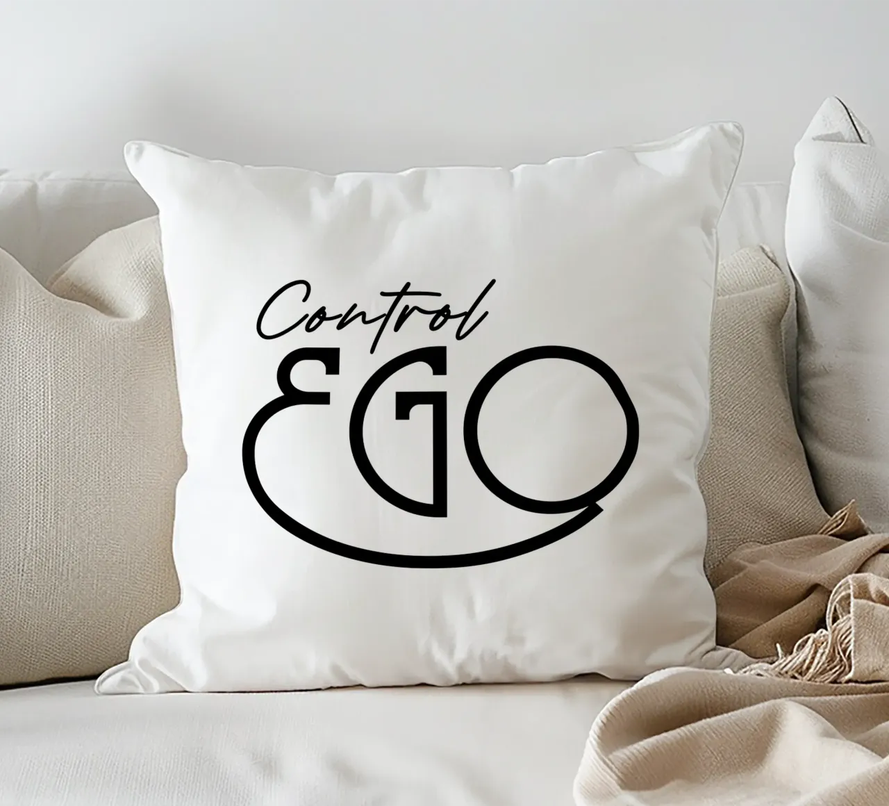 Tipografia semplice Control Ego cuscino da YV TYPOGRAPHY