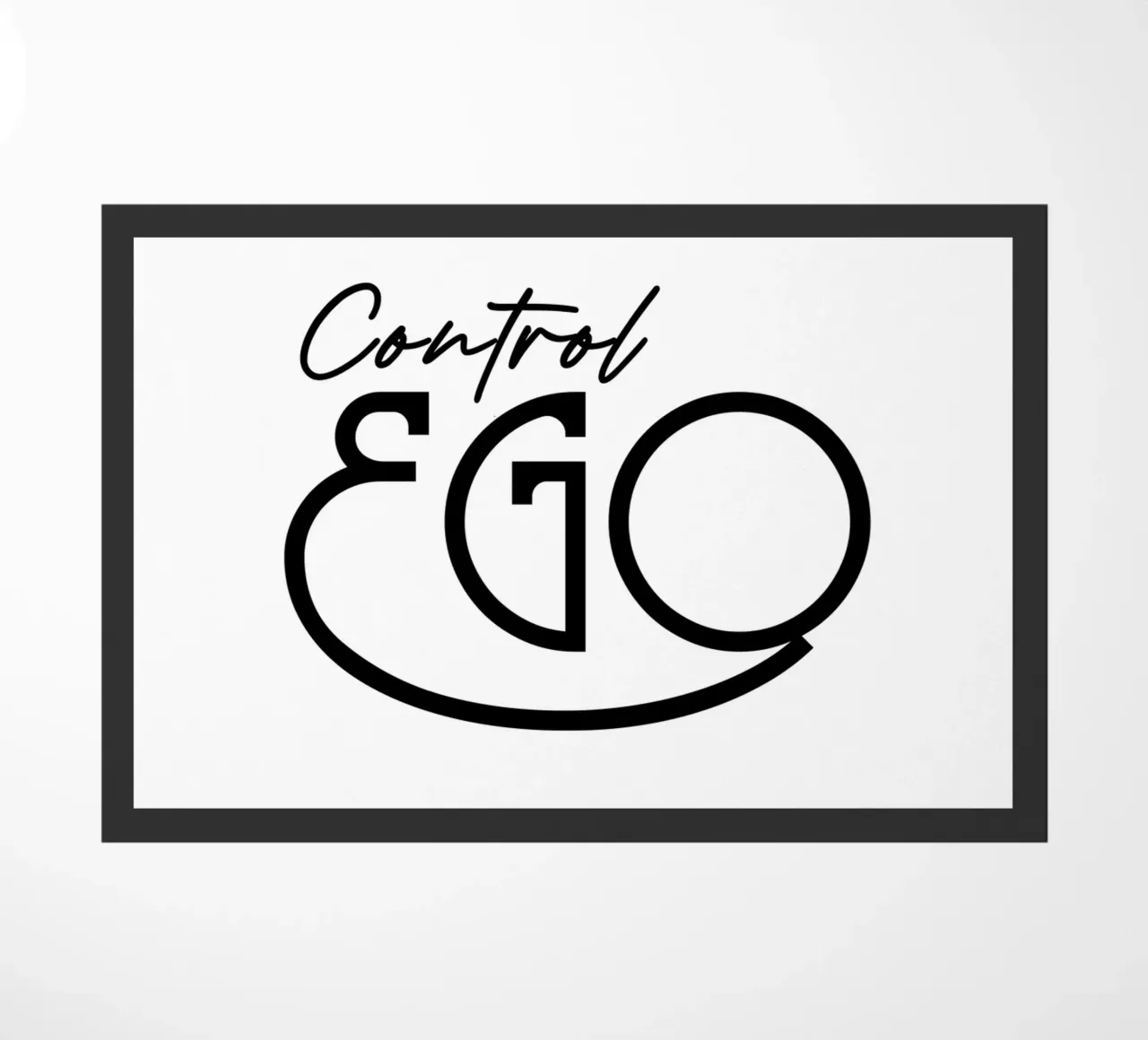 Tipografia semplice Control Ego zerbino da YV TYPOGRAPHY