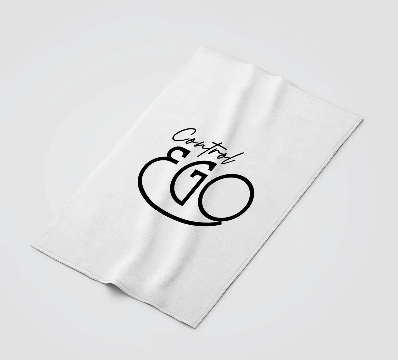 Tipografia semplice Control Ego coperta in pile da YV TYPOGRAPHY