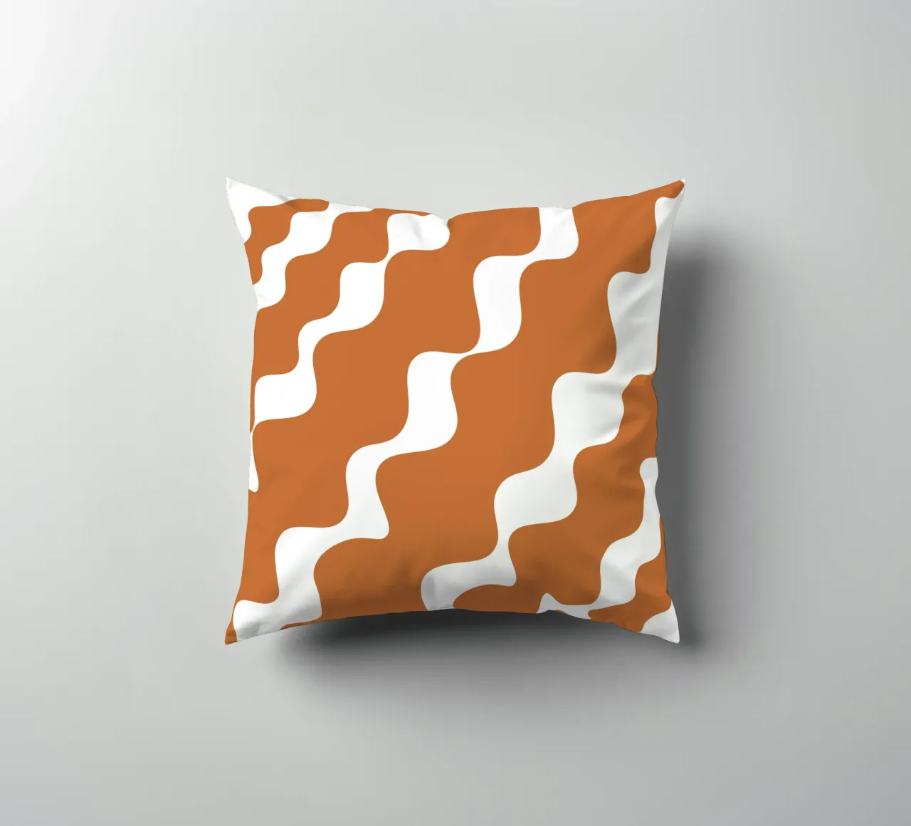 Brown slanting waves cuscino da baobabprintstore