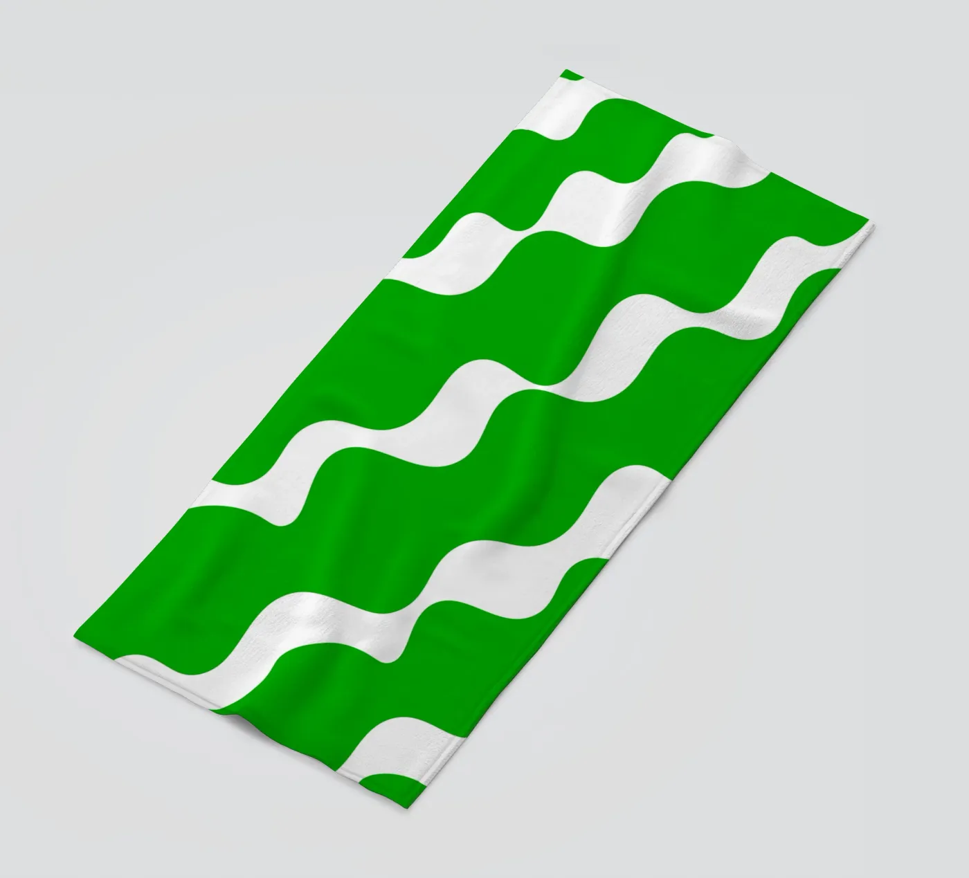 Green slanting waves strandhanddoek van baobabprintstore