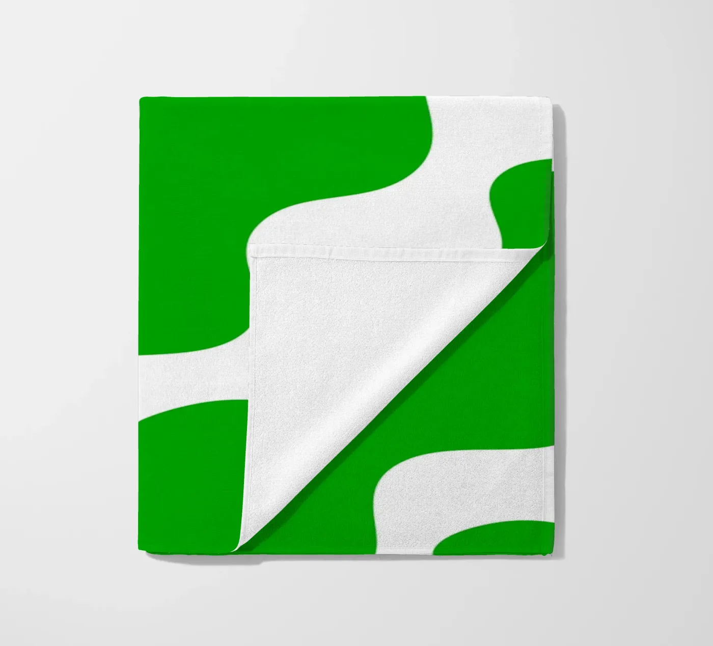 Green slanting waves strandhanddoek van baobabprintstore