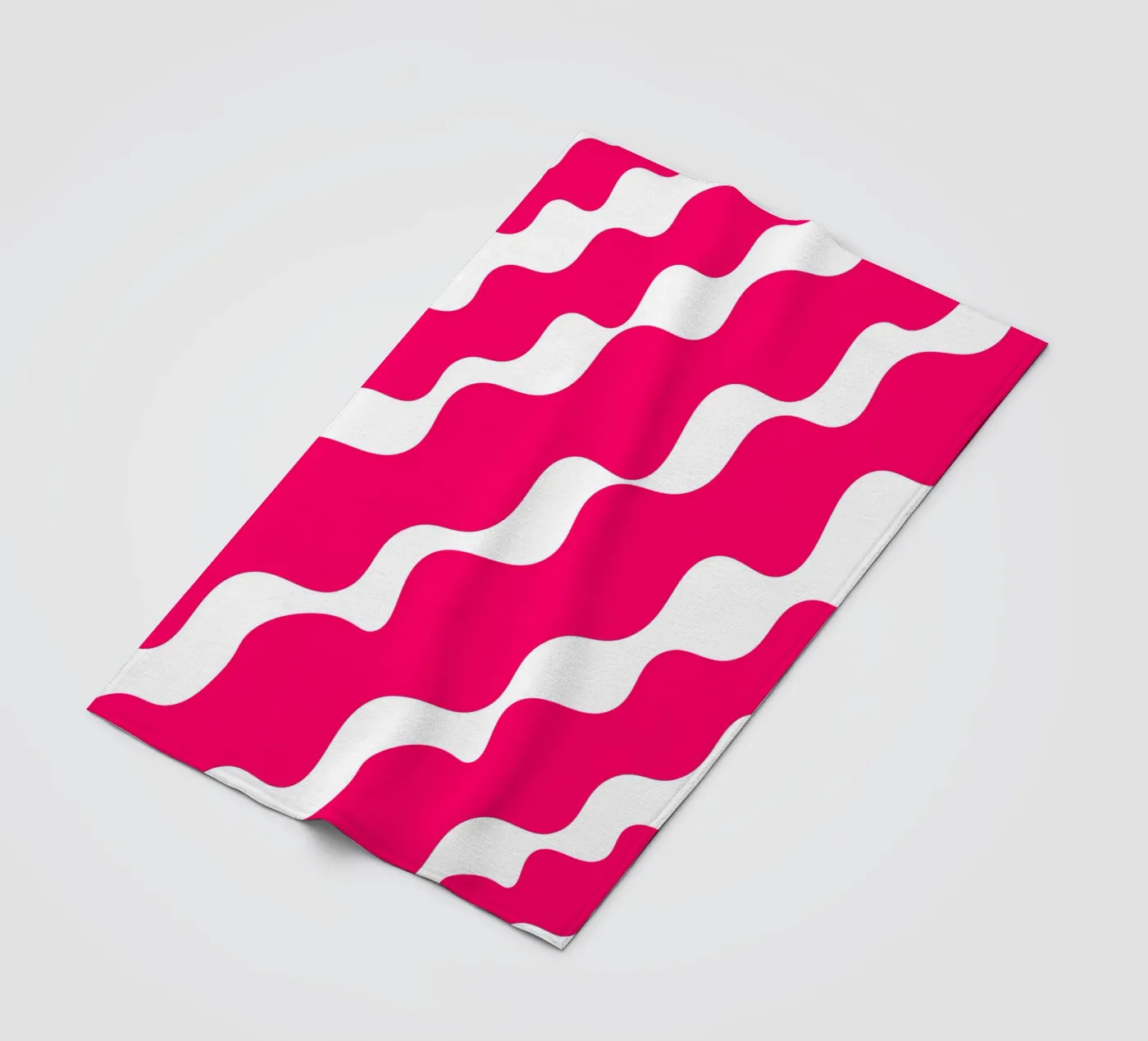 Pink slanting waves Fleecedecke von baobabprintstore