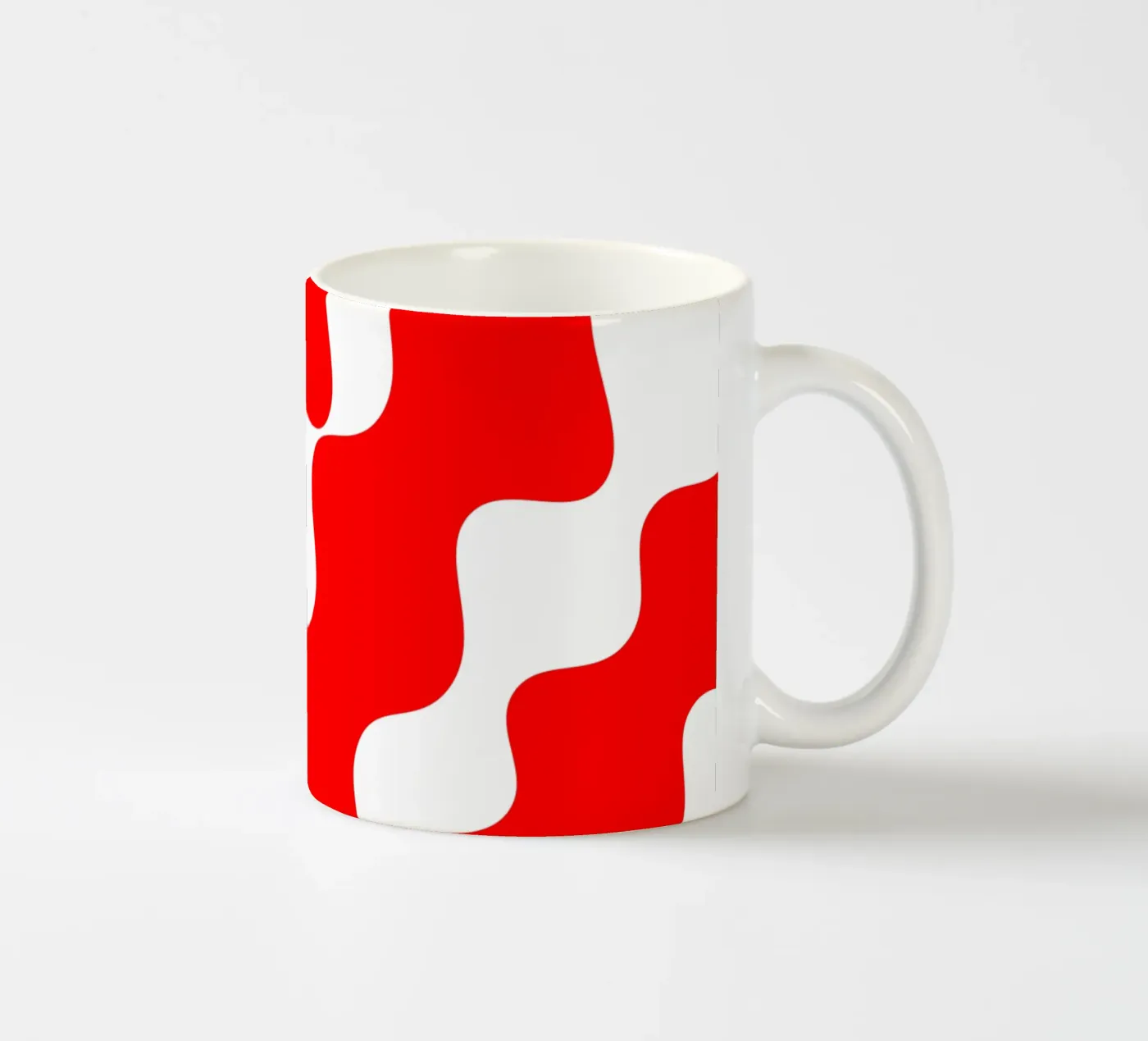 Red slanting waves mug en céramique de baobabprintstore