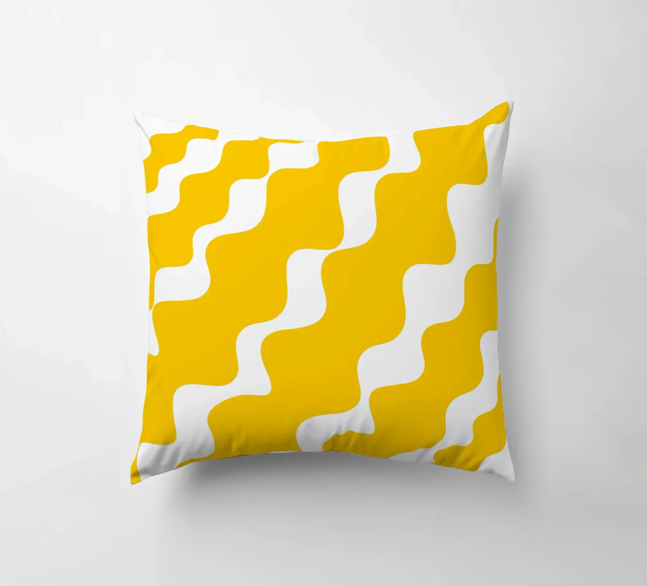 Yellow slanting waves cuscino da baobabprintstore