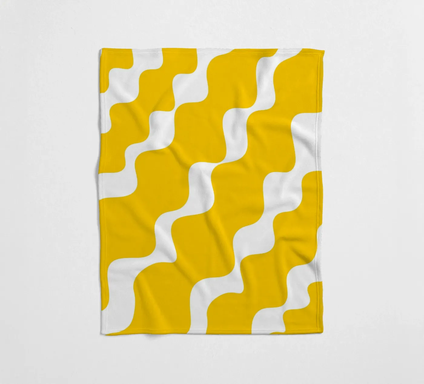 Yellow slanting waves Fleecedecke von baobabprintstore