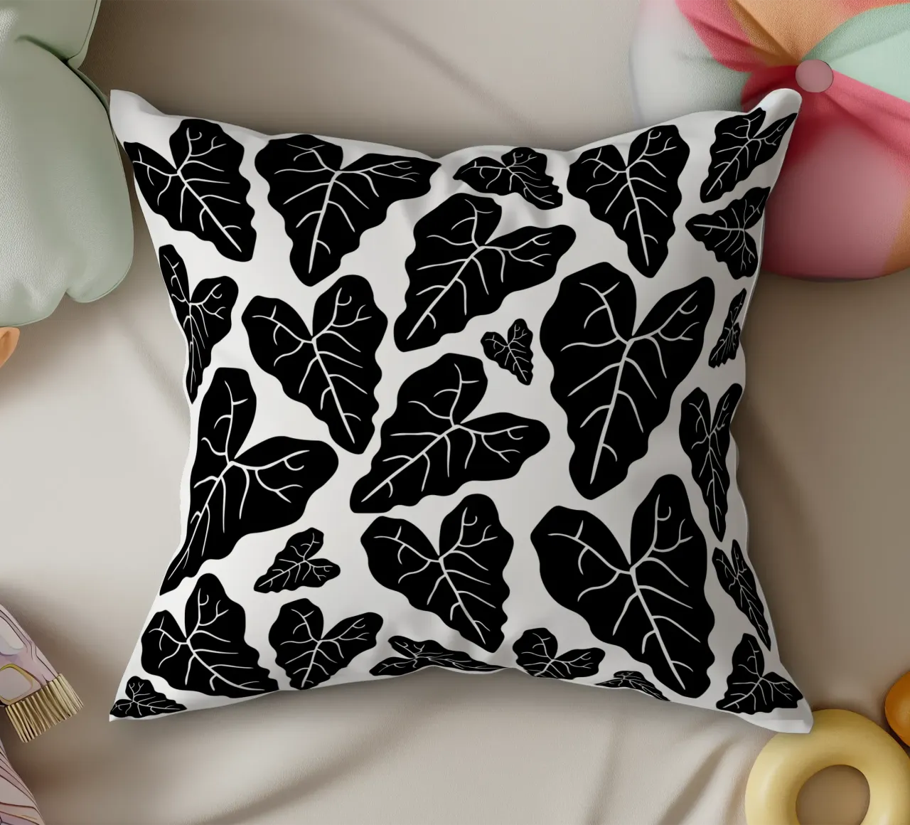 Black leaves pattern cuscino da baobabprintstore