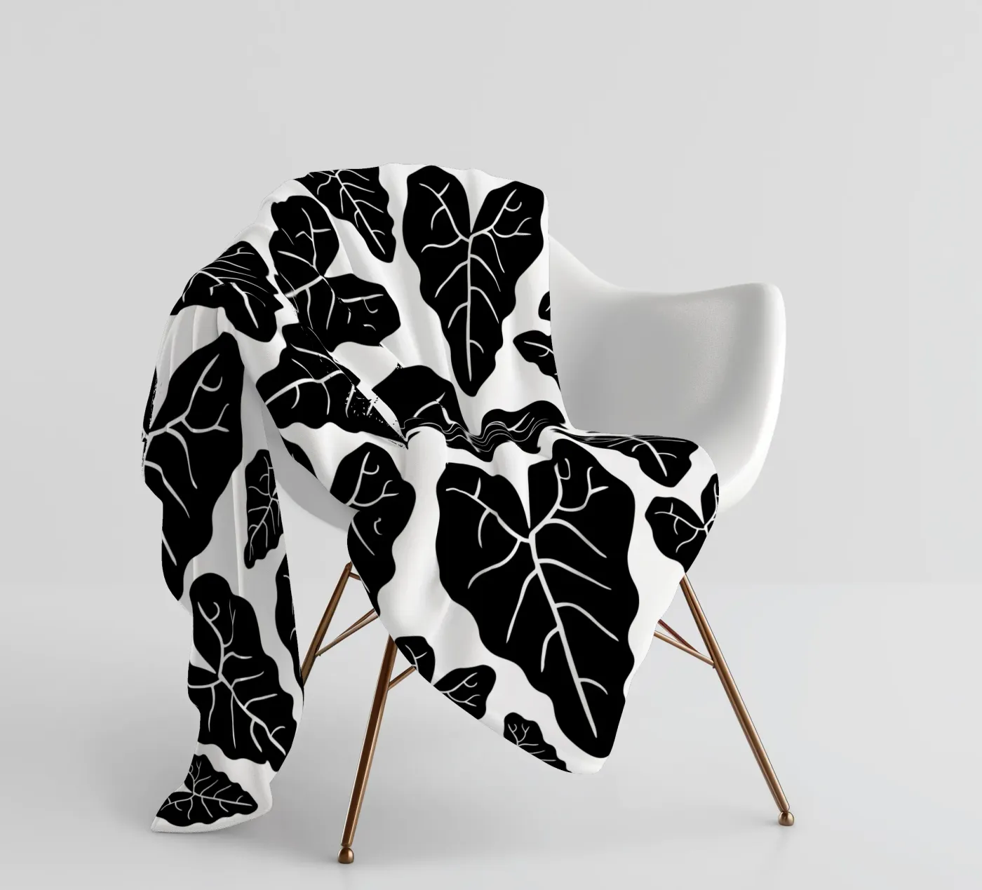 Black leaves pattern Fleecedecke von baobabprintstore