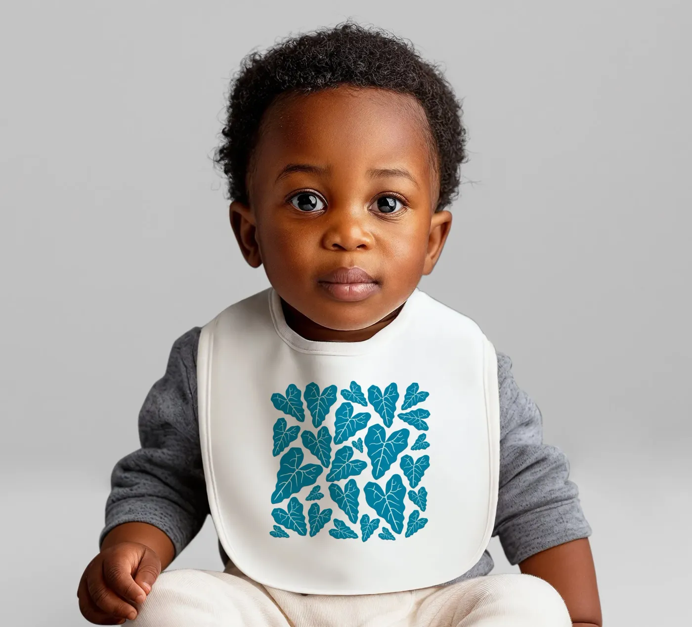 Blue leaves pattern Babylätzchen von baobabprintstore
