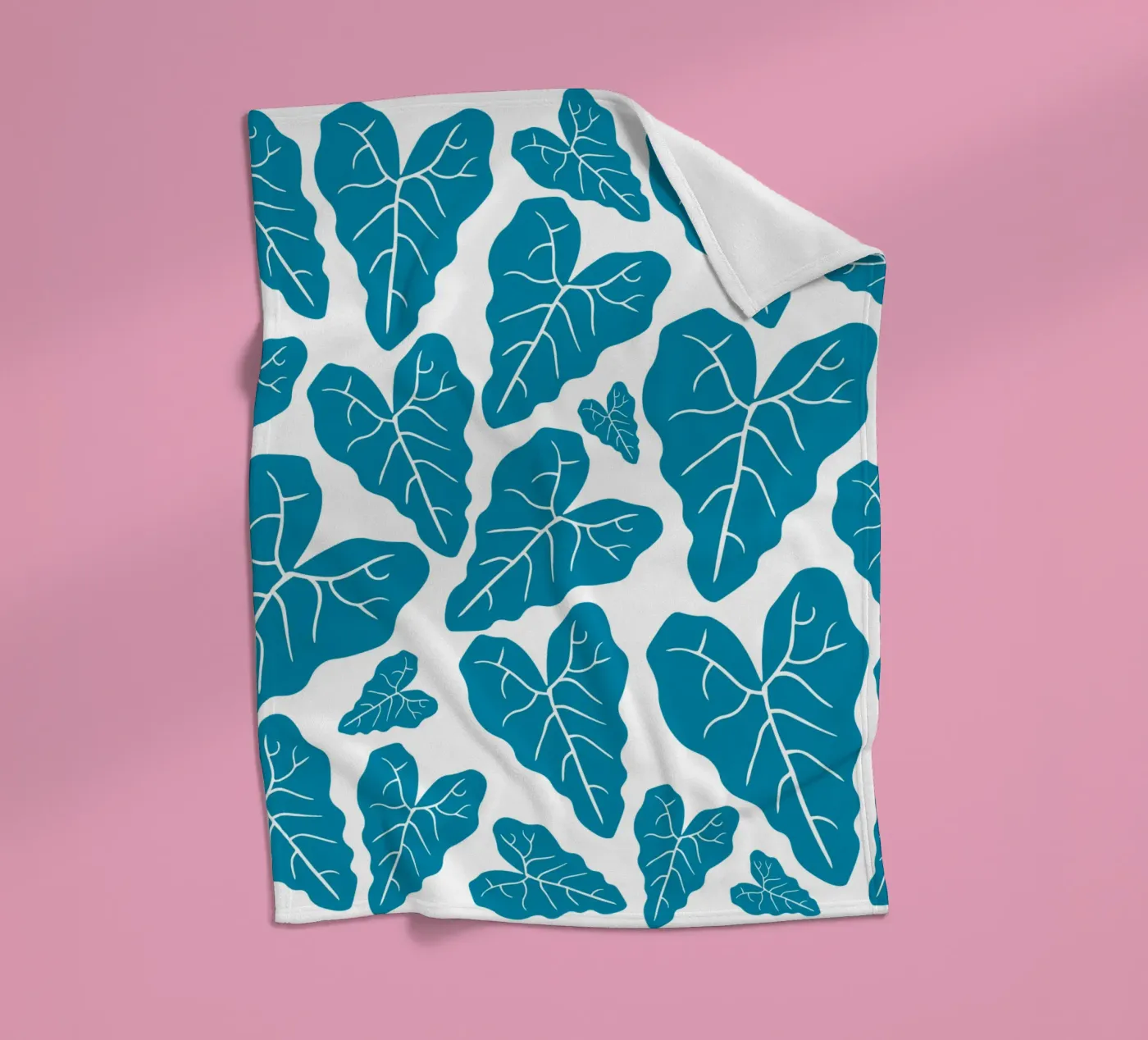 Blue leaves pattern fleecedeken van baobabprintstore