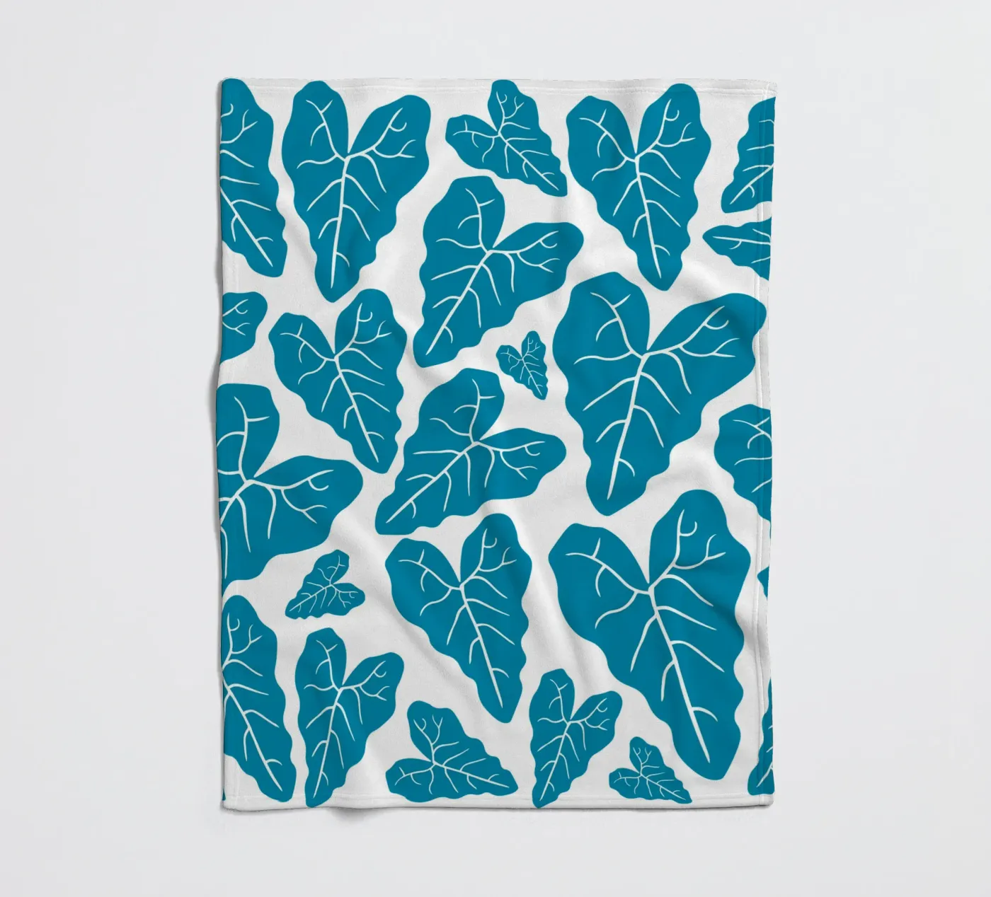 Blue leaves pattern fleecedeken van baobabprintstore
