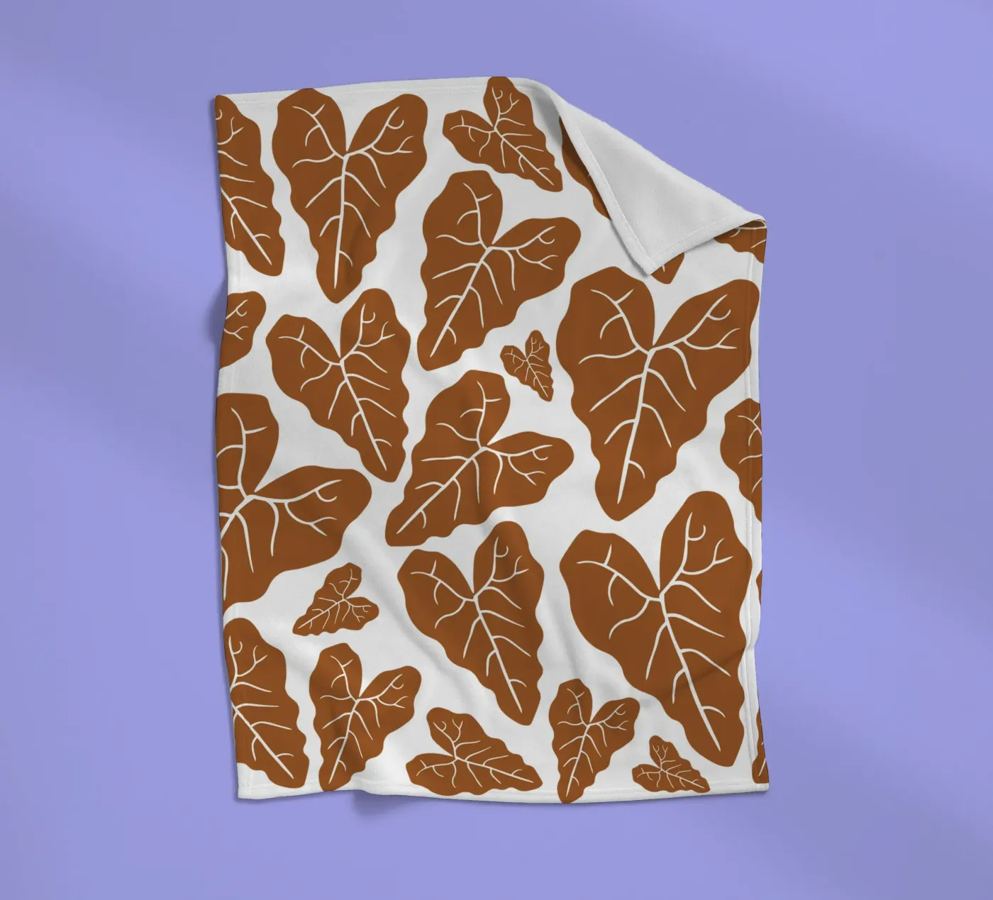 Brown leaves pattern Fleecedecke von baobabprintstore