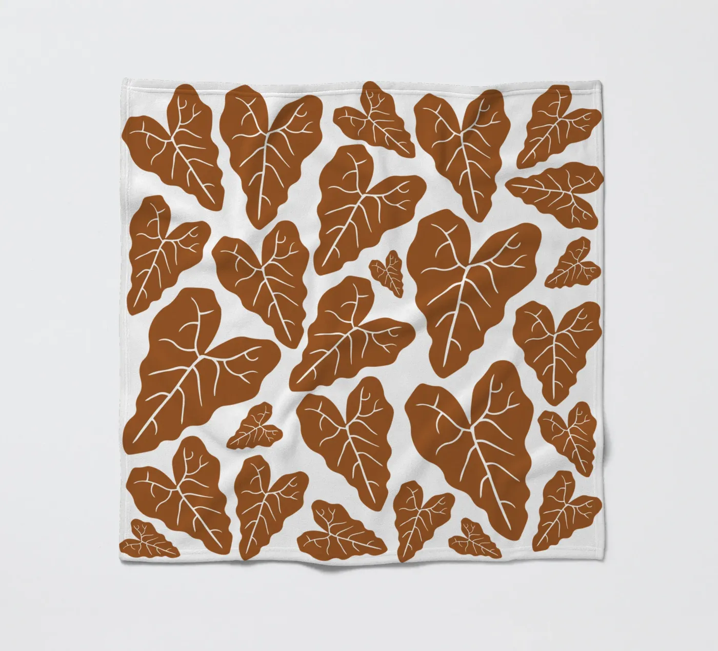 Brown leaves pattern Fleecedecke von baobabprintstore