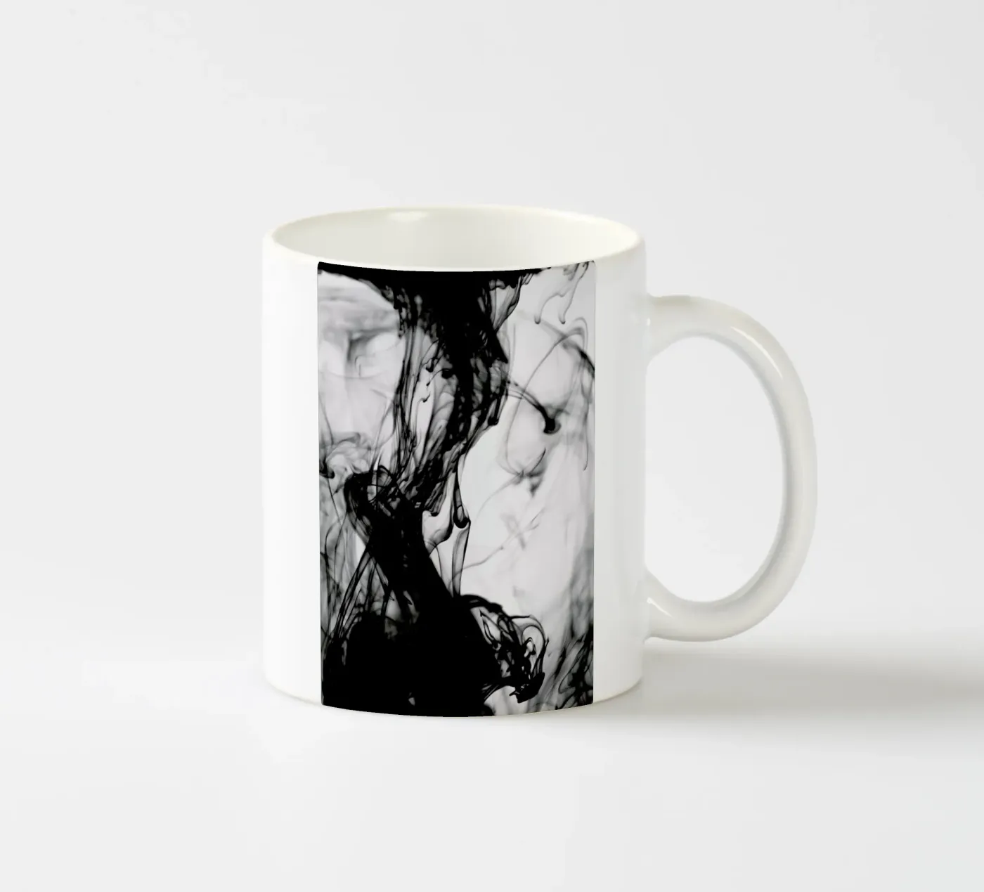 Strong Movement ceramic mug by Studio Nahili