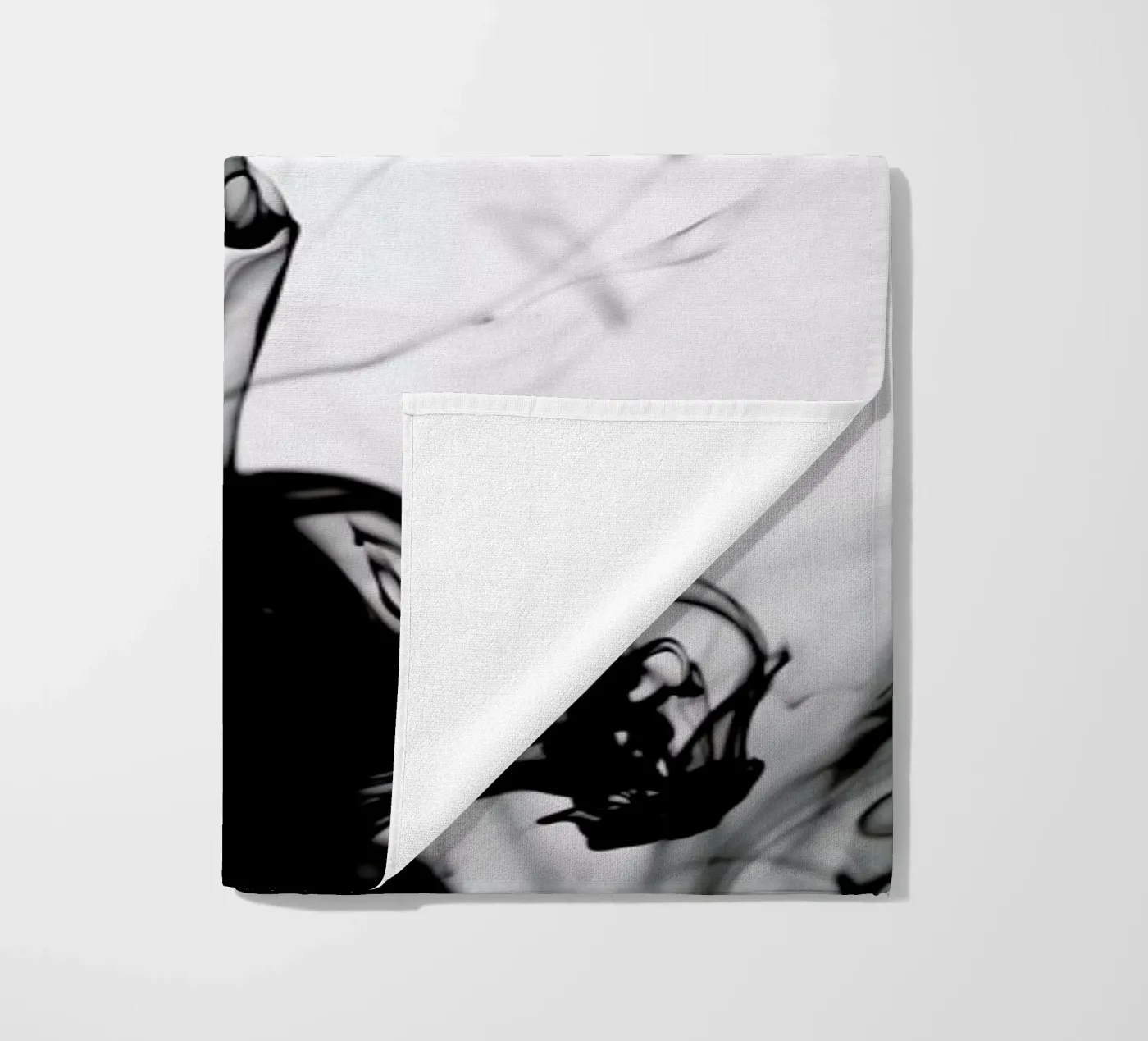 Strong Movement strandhanddoek van Studio Nahili