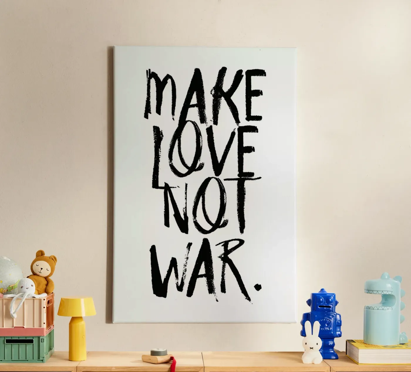 Make Love canvas van Honeymoon Hotel