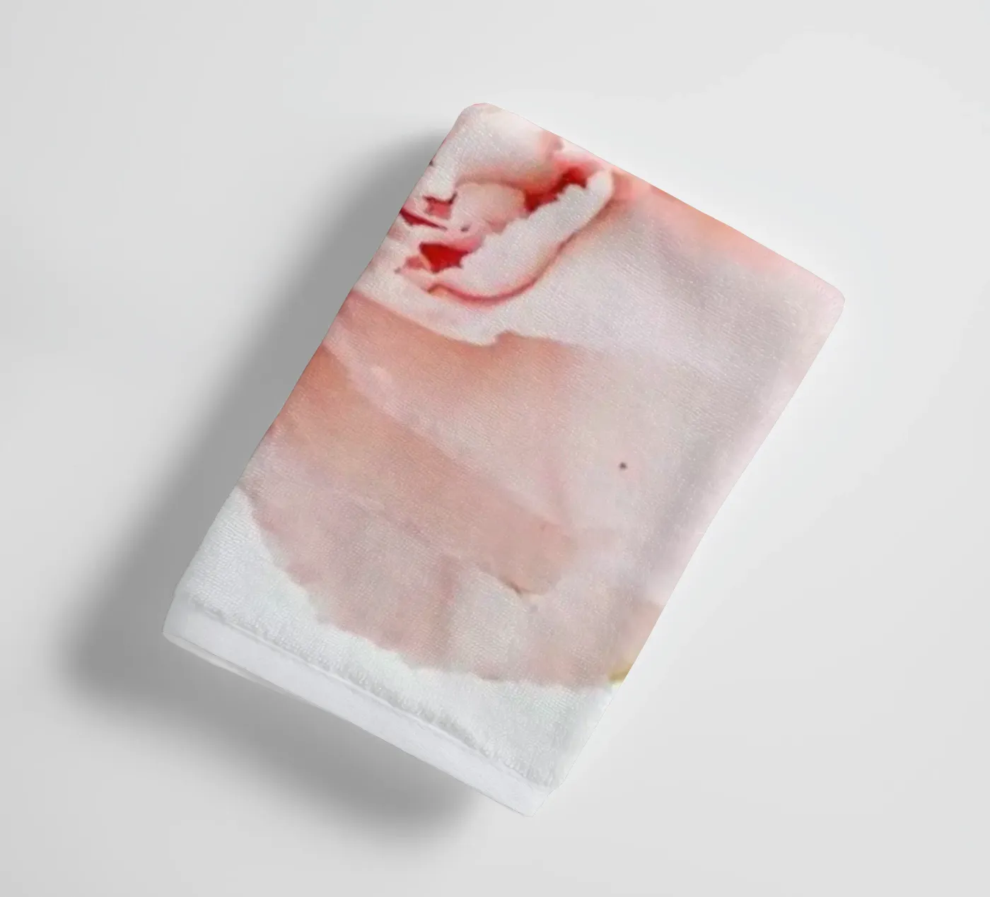 Carnation Handtuch von Miles of Light