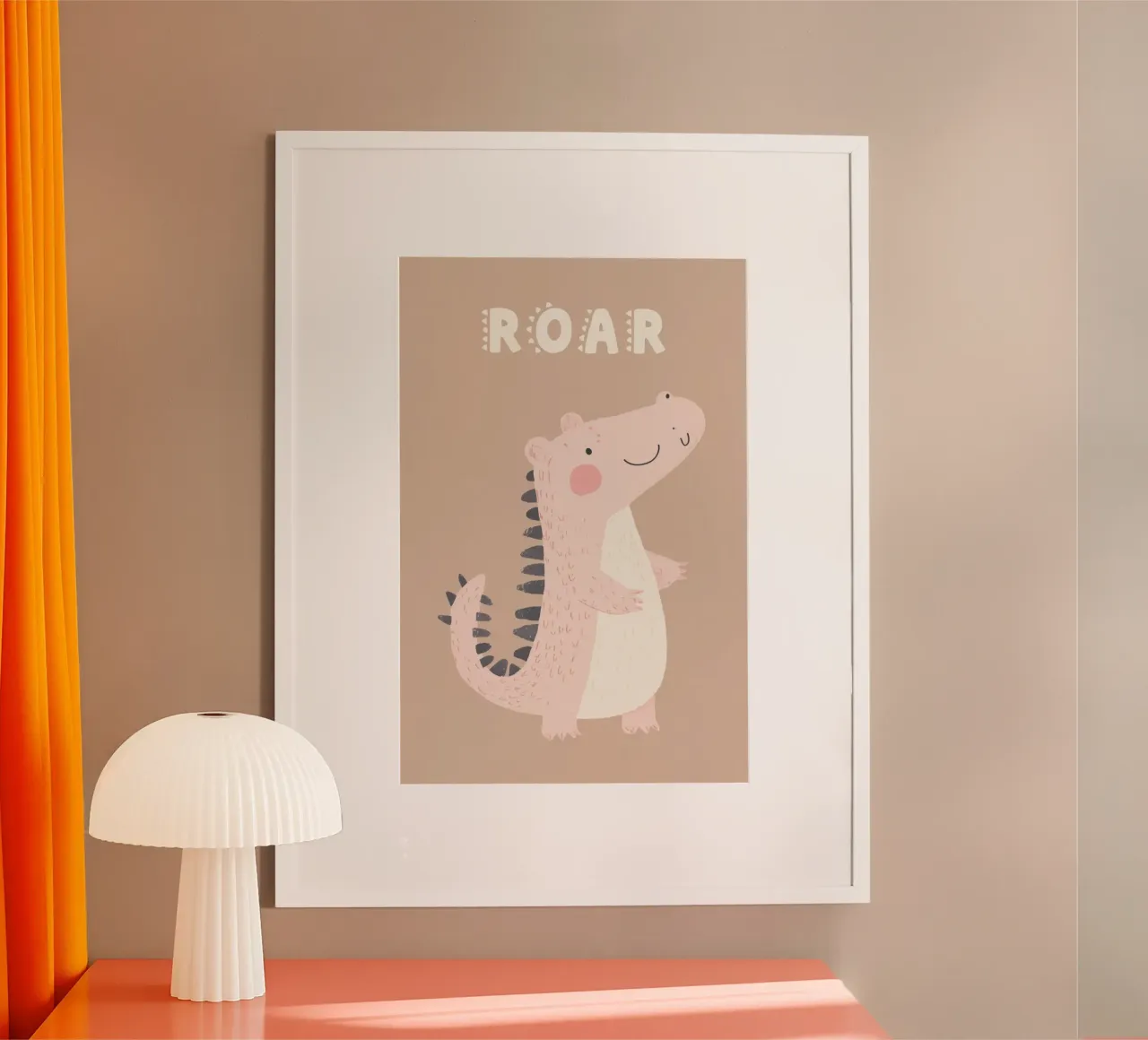 Stampa di dinosauri Roar per la cameretta dei bambini poster con telaio in plastica da Little Lola