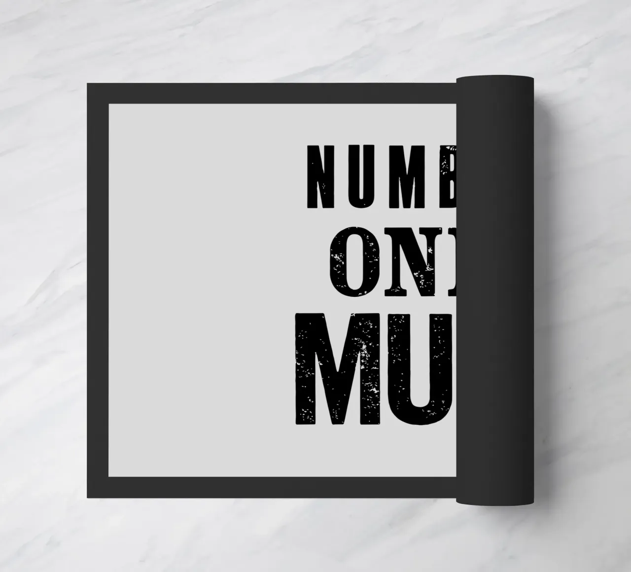 Design tipografico Number One Mum in nero e grigio zerbino da THE MOTIVATED TYPE