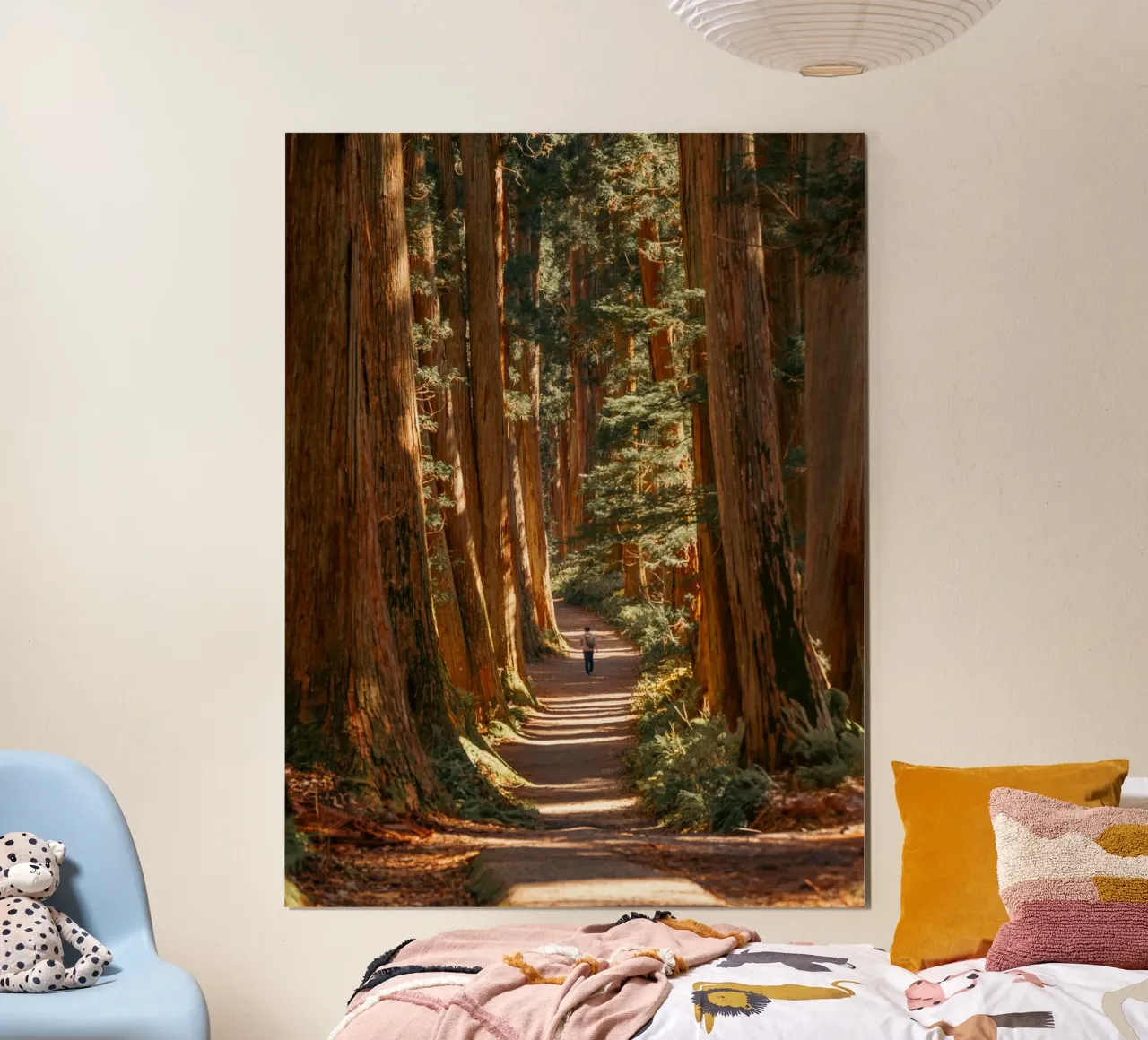Tunnel di alberi di cedro del Santuario di Togakushi - Nagano, Giappone carta hahnemühle da Marcel Bisig