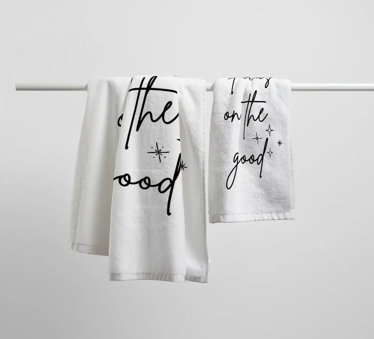 Zitat: Focus on the good. asciugamano da bagno da designsbysophia