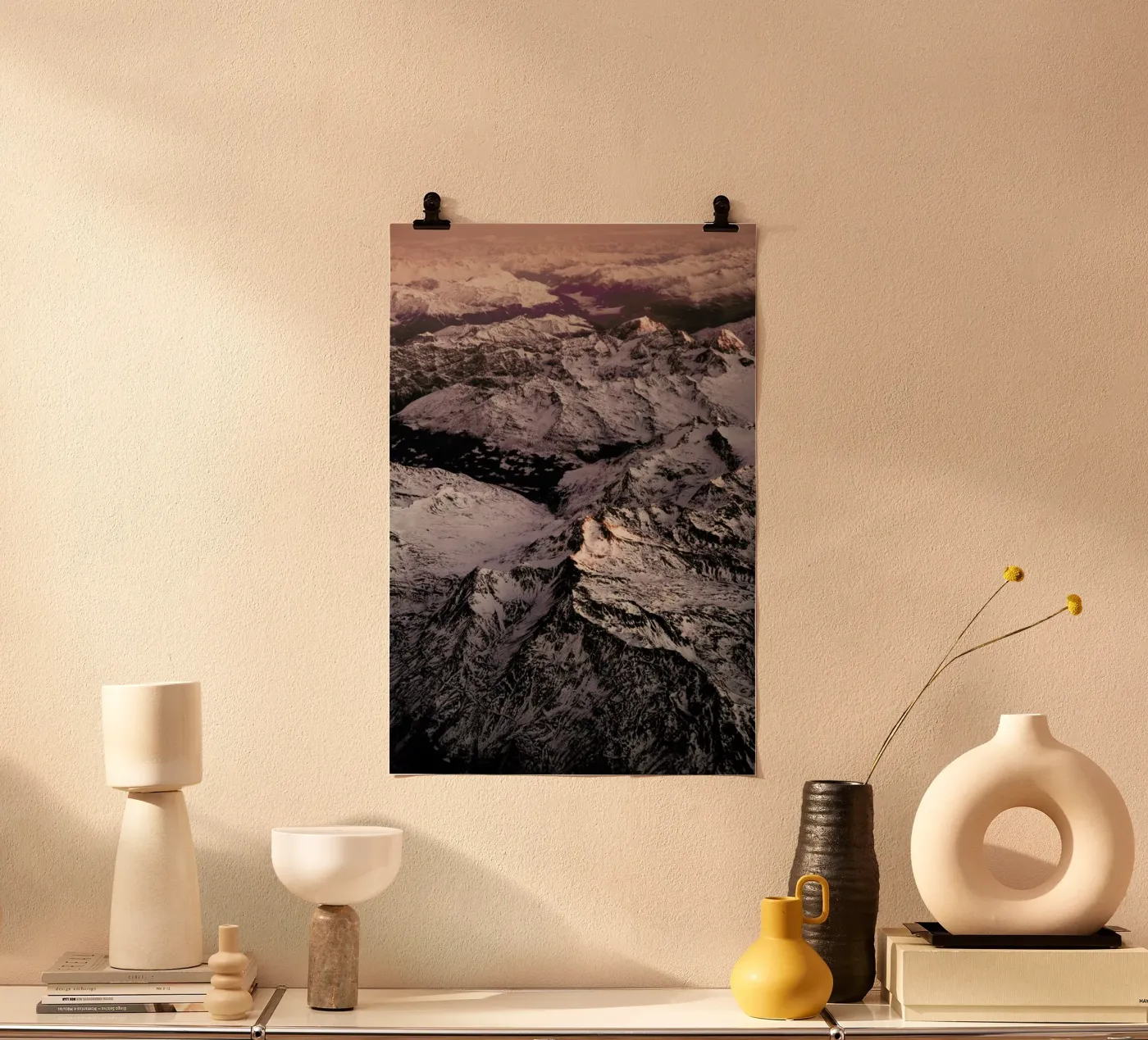 Pink Mountains poster da Laura Palm