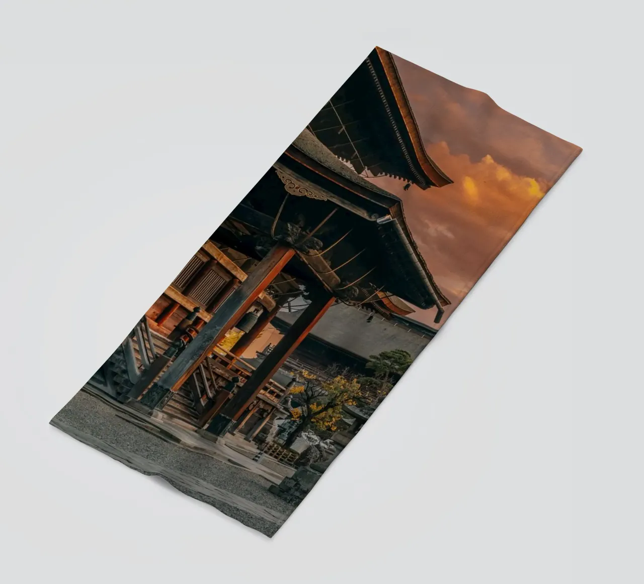 Tramonto del tempio Zenkoji a Nagano, Giappone telo mare da Marcel Bisig