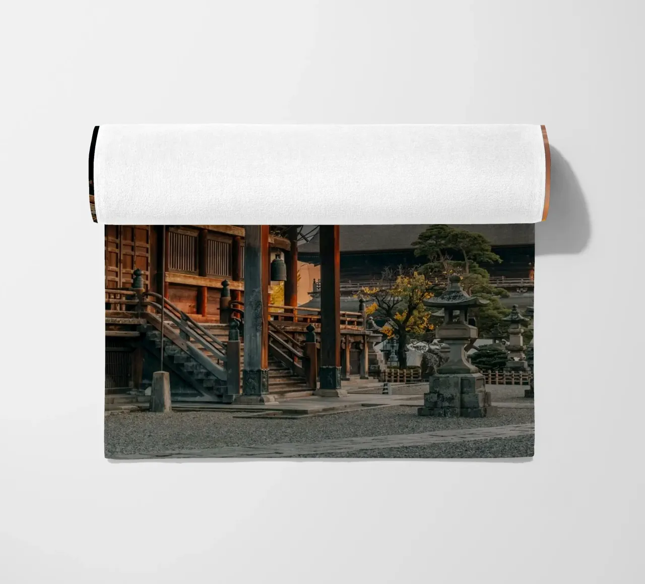Tramonto del tempio Zenkoji a Nagano, Giappone telo mare da Marcel Bisig