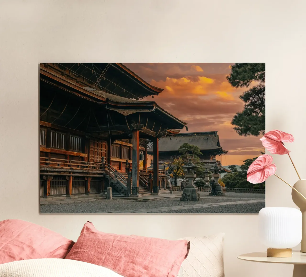 Tramonto del tempio Zenkoji a Nagano, Giappone poster con telaio in plastica da Marcel Bisig