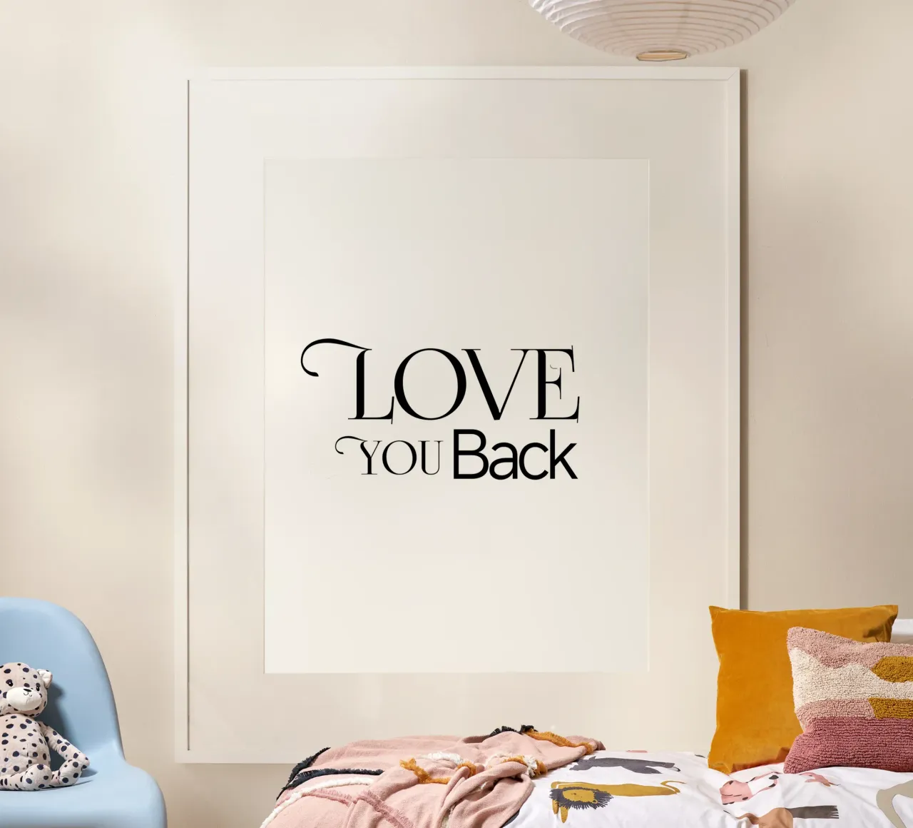 Einfache Liebe dich zurück Typografie Poster mit Holzrahmen von YV TYPOGRAPHY
