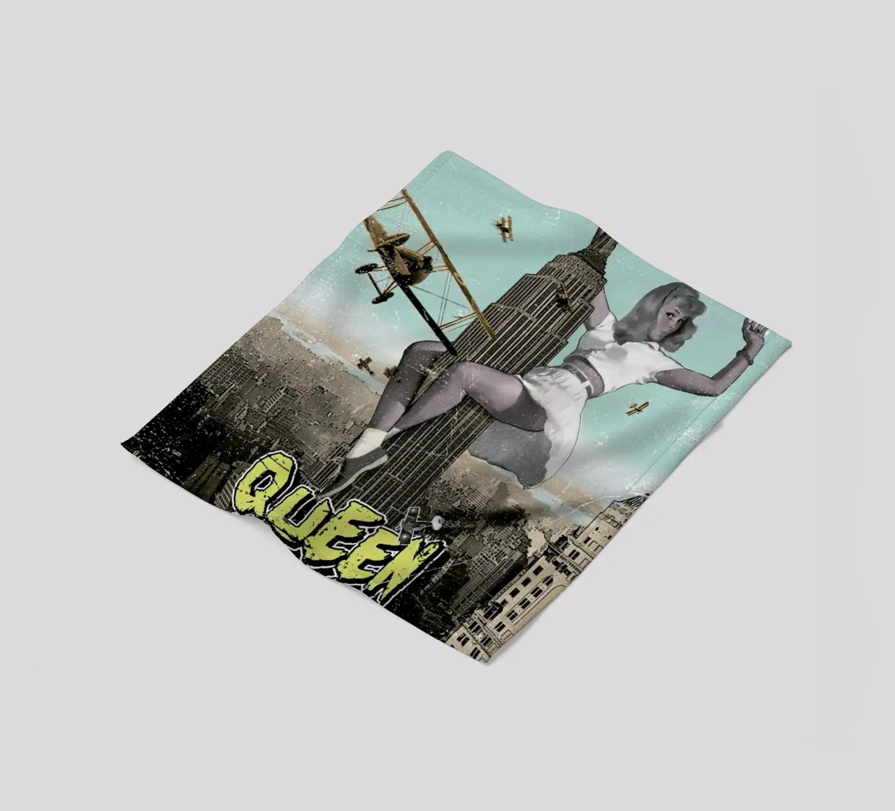 Queen Kong coperta in pile da Olivier Marchand