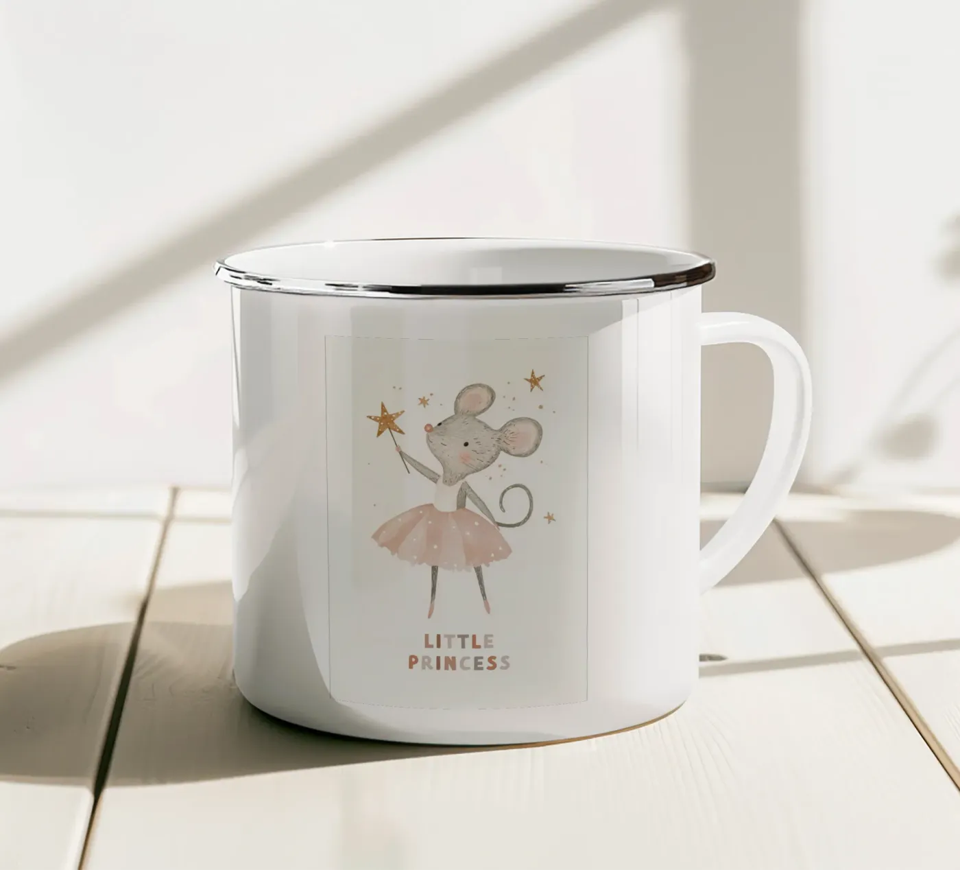Poster della piccola principessa, stampa della ballerina del topo per la stanza dei bambini tazza in smalto da Little Lola
