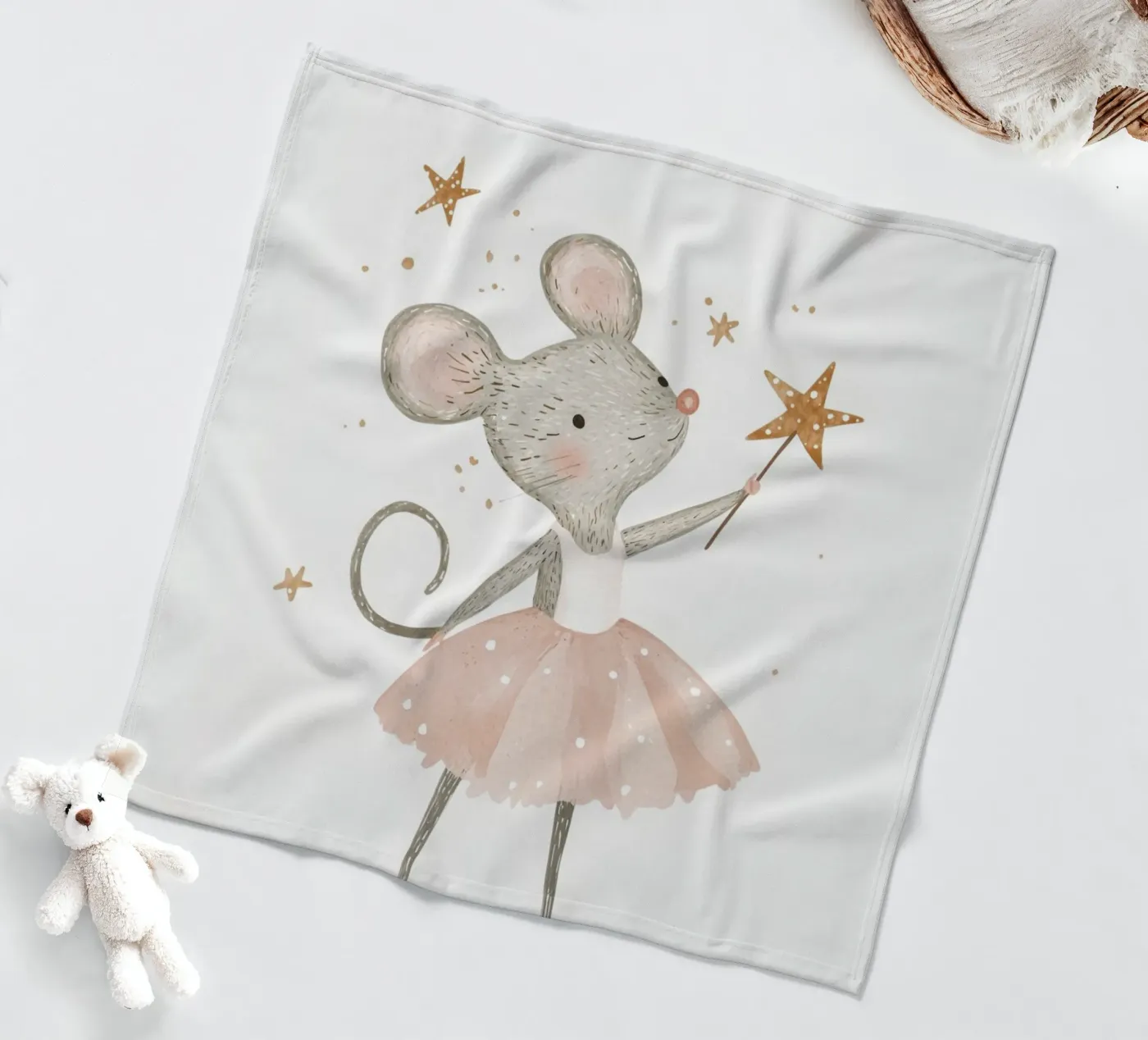 Poster della piccola principessa, stampa della ballerina del topo per la stanza dei bambini coperta in pile da Little Lola