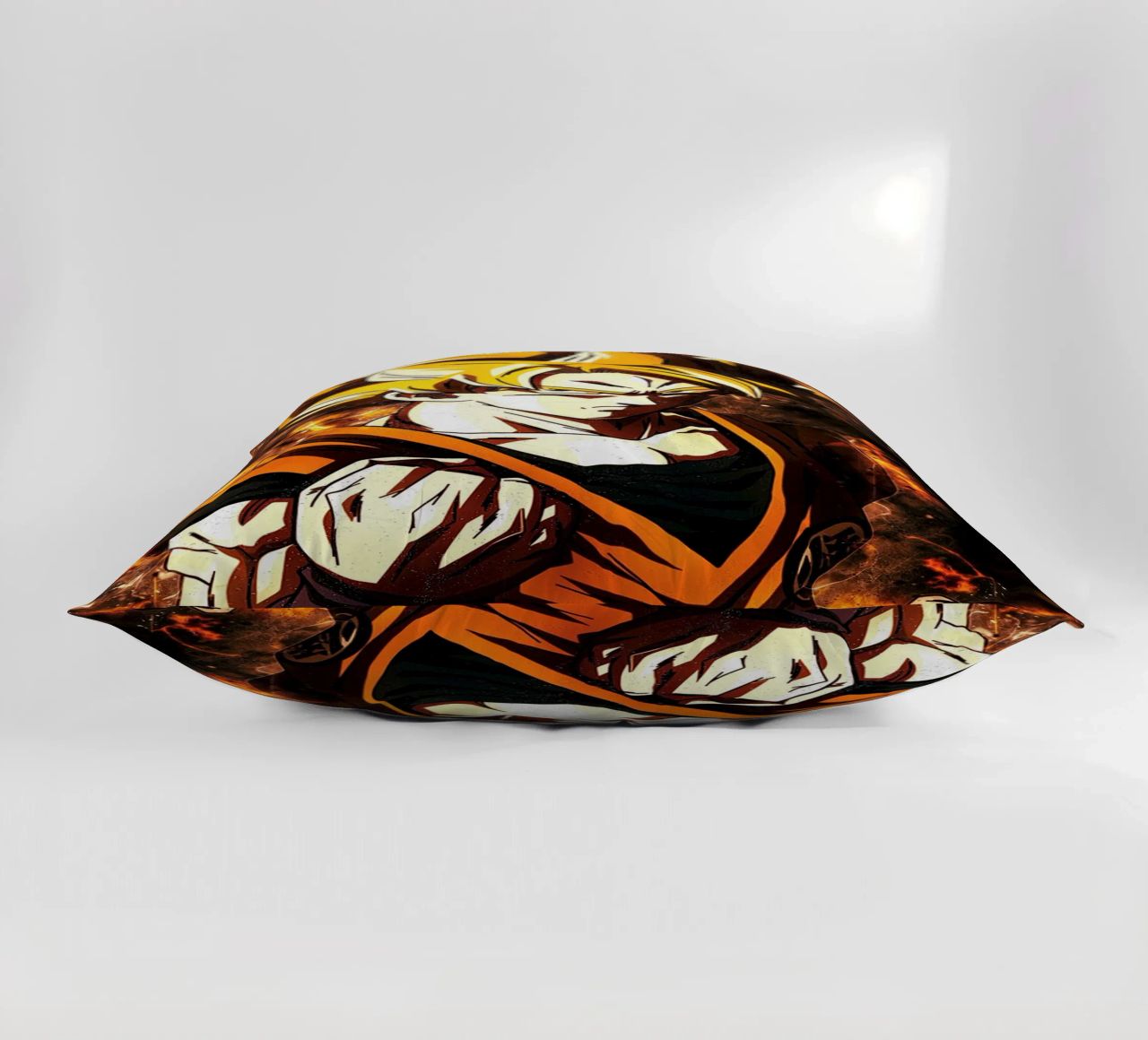 Back To The Classic. Goku SSJ cuscino da Neonartstudio