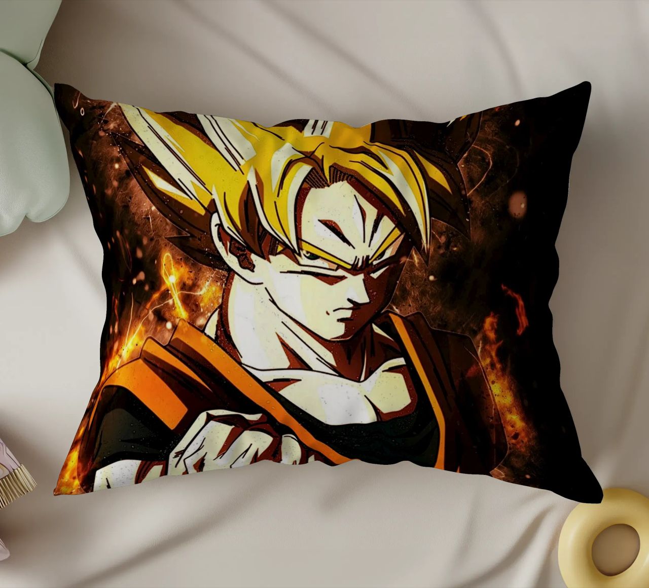 Back To The Classic. Goku SSJ cuscino da Neonartstudio
