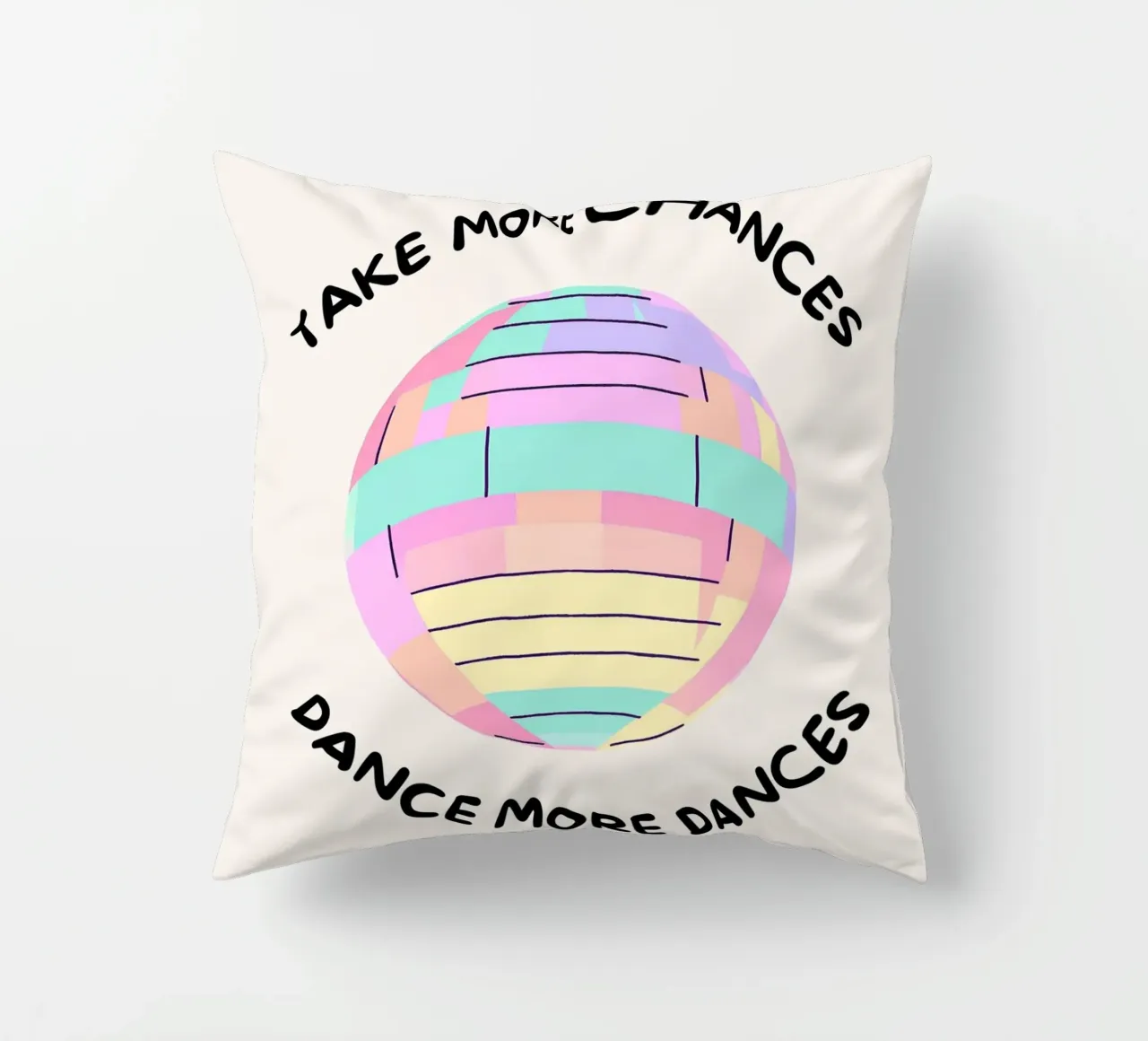 Diskokugel: Take more chances, make more dances. cuscino da designsbysophia