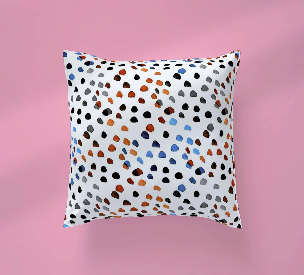 Small Colourful Dots cuscino da Niina Pechkovskaya