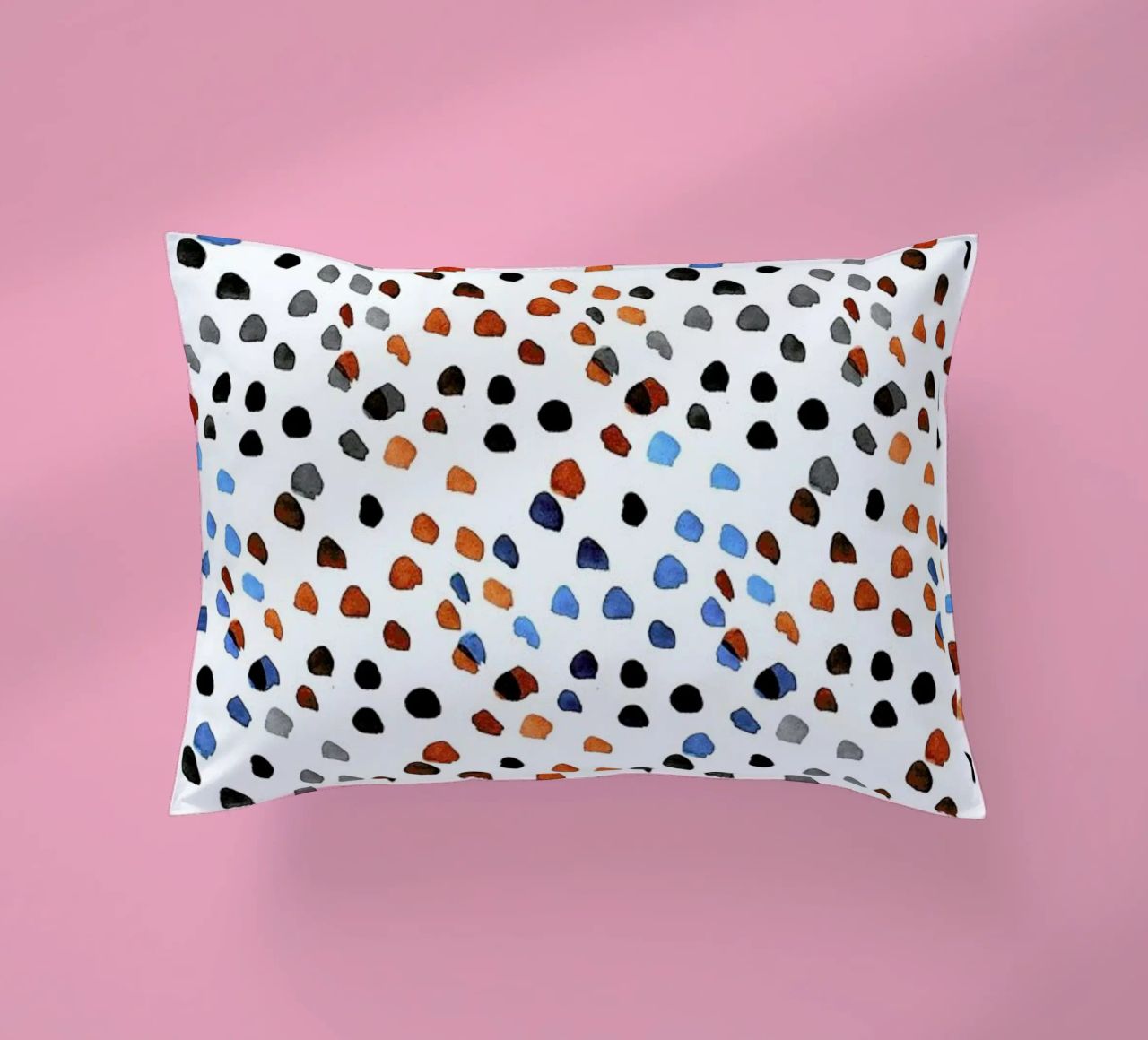 Small Colourful Dots cuscino da Niina Pechkovskaya