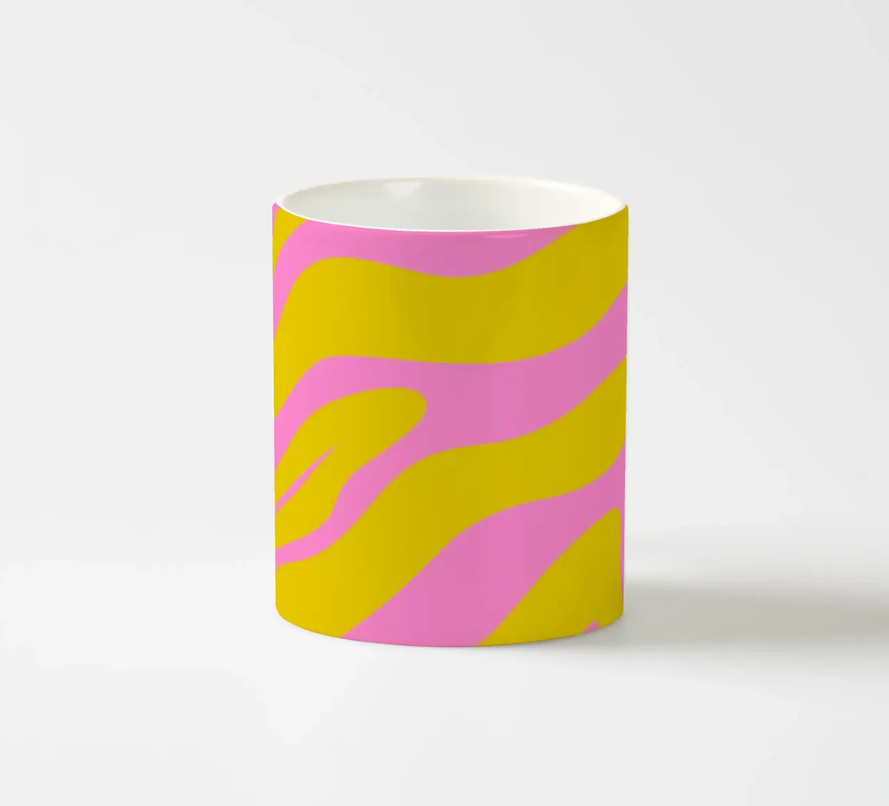 Linee astratte - rosa e giallo tazza in ceramica da Wackapacka