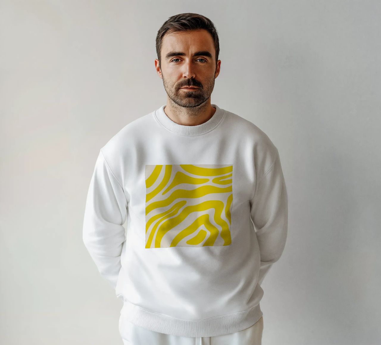 Linee astratte - giallo e crema felpa da Wackapacka